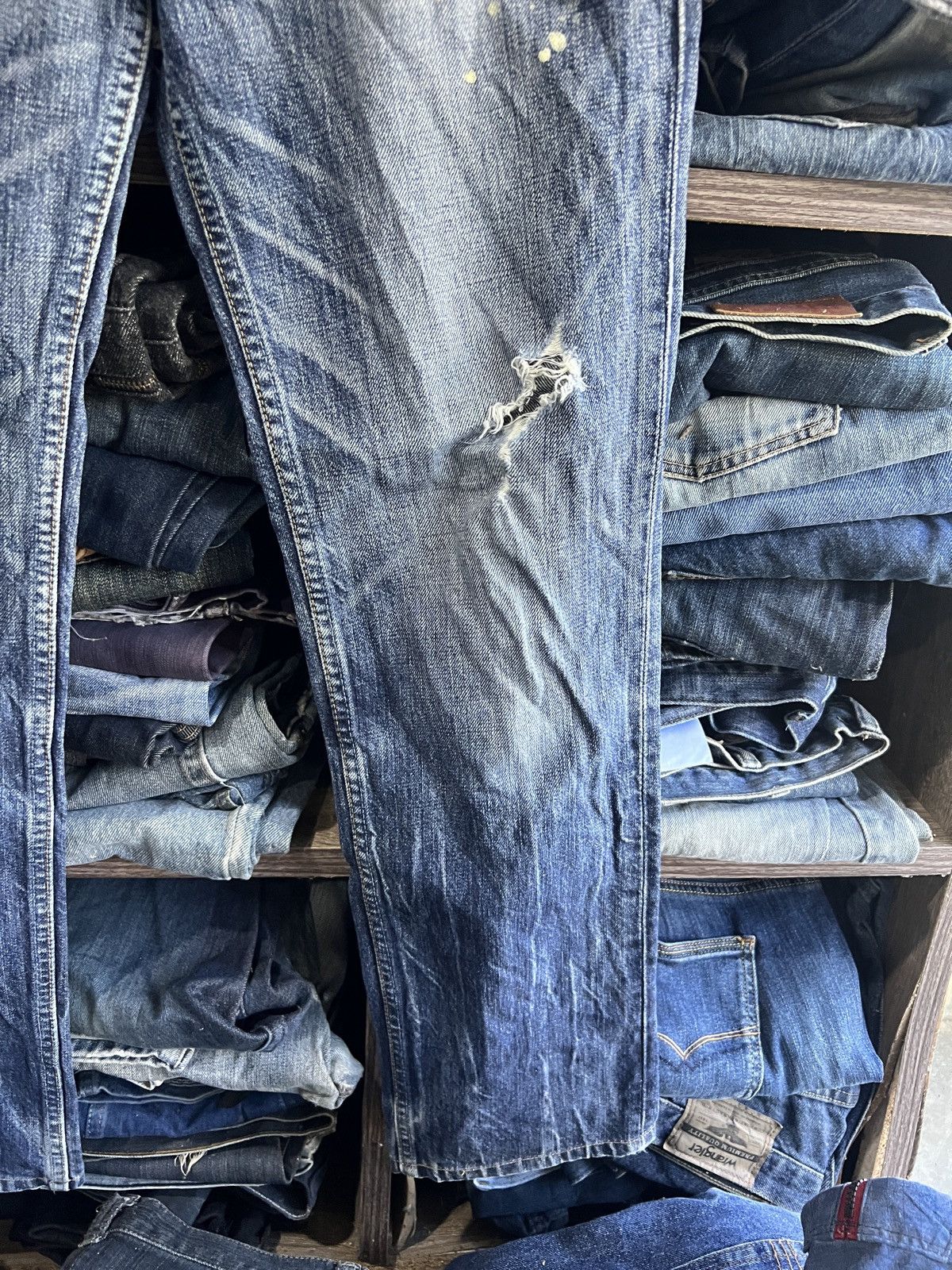 Levi's 🔥Levis 501 Button No 359 Distressed Denim Size 29" - 6 Thumbnail