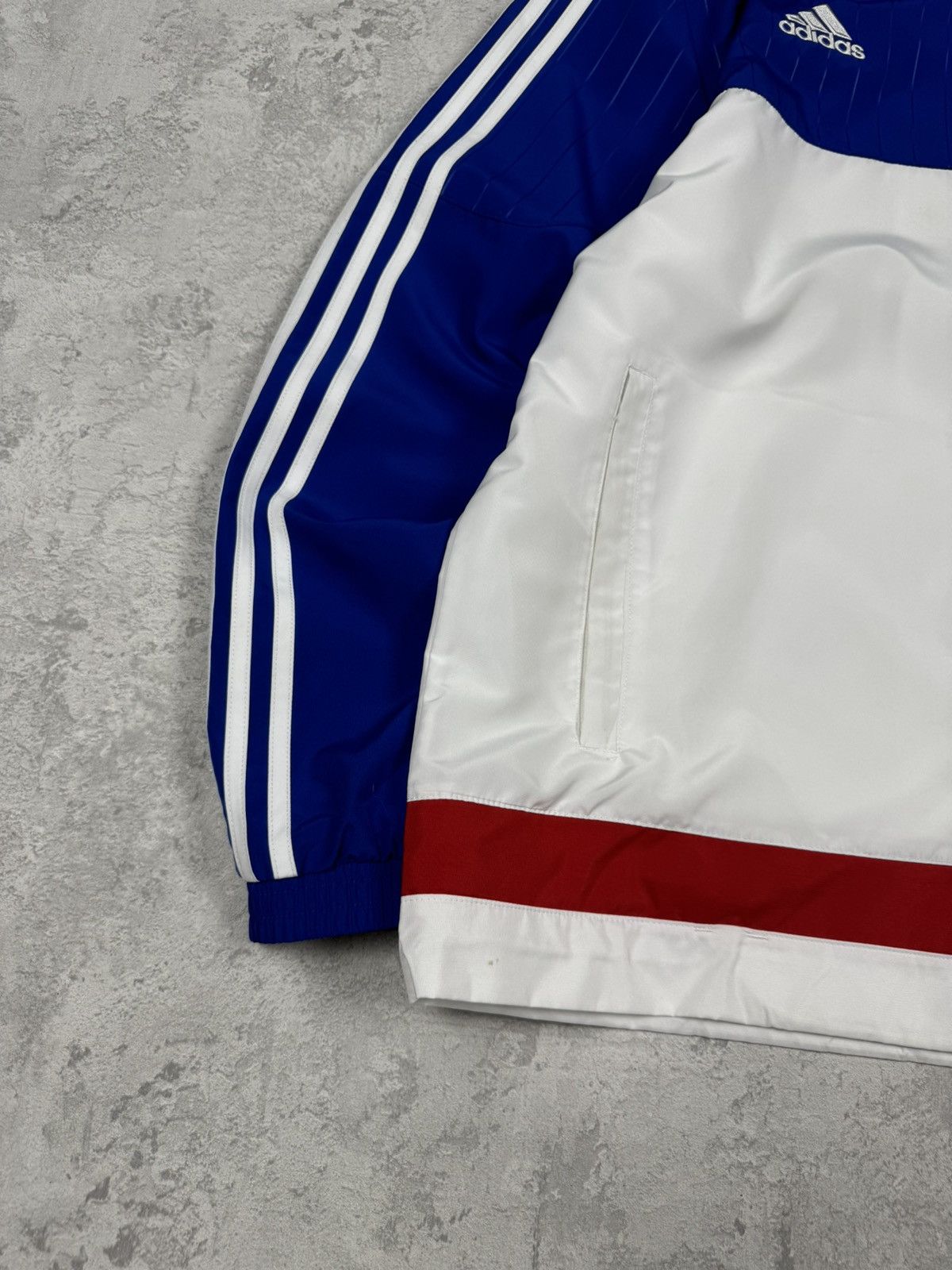 Adidas Vintage Adidas Chelsea Soccer Track Jacket Size L Size US L / EU 52-54 / 3 - 4 Thumbnail
