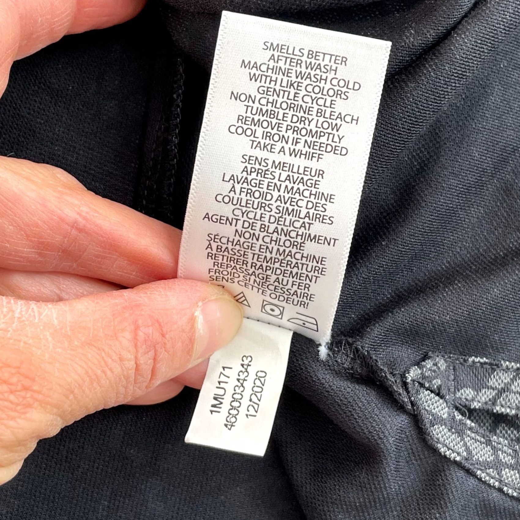 TravisMathew Travis Mathew Shirt Mens 2XL Black Off The Cape Golf Polo Men Pineapples AOP NWOT Size US XXL / EU 58 / 5 - 8 Thumbnail
