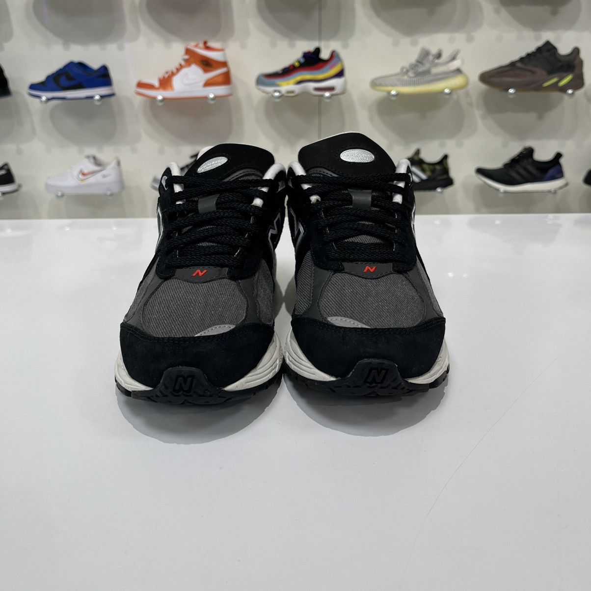 New Balance New Balance 2002R Black Sepia Size US 7 / EU 40 - 9 Thumbnail