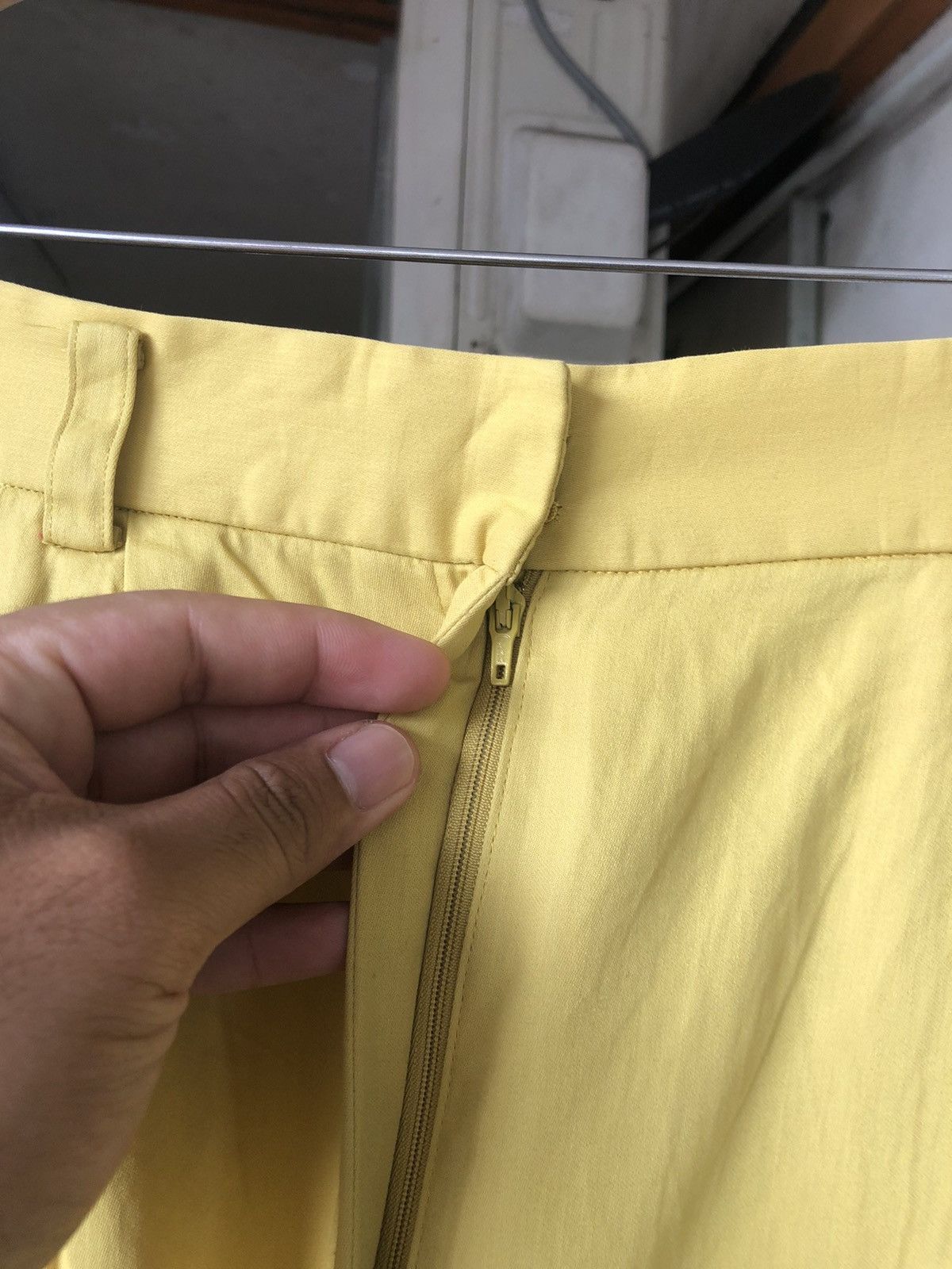 Balenciaga Vintage 90s Balenciaga Paris Yellow Trouser Pants Size 26" / US 2 / IT 38 - 6 Thumbnail