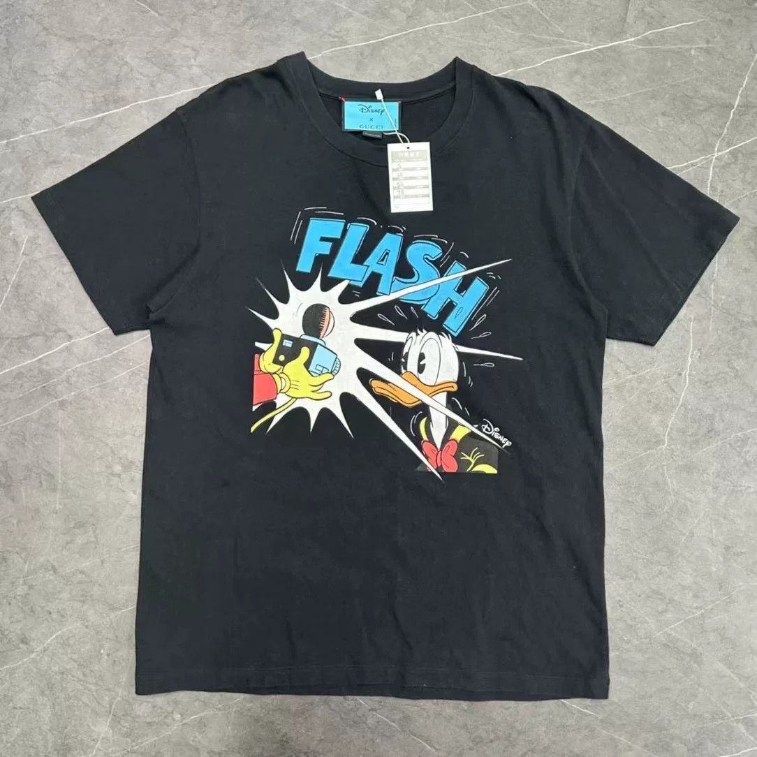 Gucci Gucci Disney Donald Duck Short Sleeve Size US S / EU 44-46 / 1 - 1 Thumbnail
