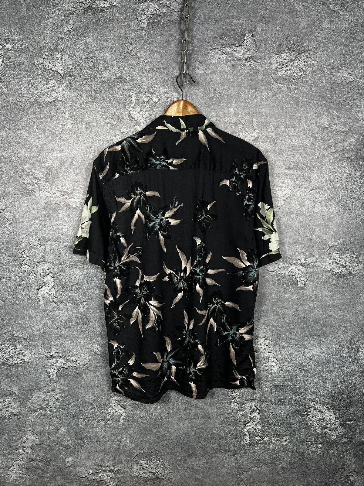 Allsaints Allsaints All Over Floral Print Hawaii Shirt Size Xl Size US XL / EU 56 / 4 - 9 Thumbnail