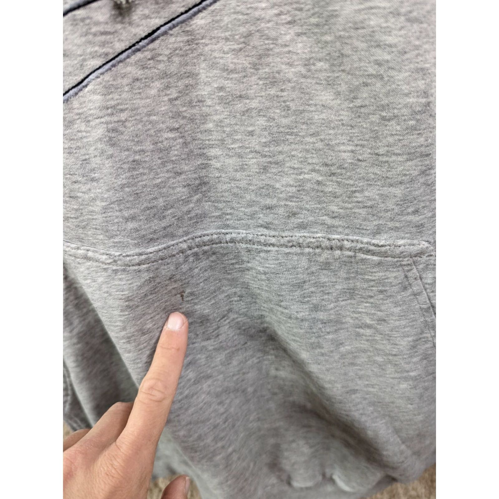 Nike VINTAGE Nike USA Center Swoosh Gray Hoodie Sweatshirt Men's XL Nike Hoodies Size US XL / EU 56 / 4 - 4 Thumbnail