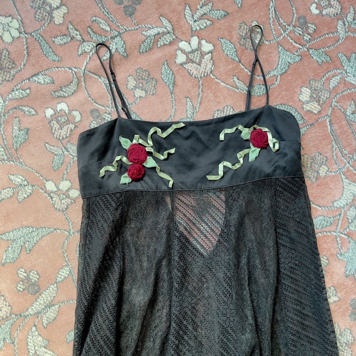 Victoria's Secret Vintage Black Silk & Lace Mini Slip Dress (S-M) Size M / US 6-8 / IT 42-44 - 8 Thumbnail