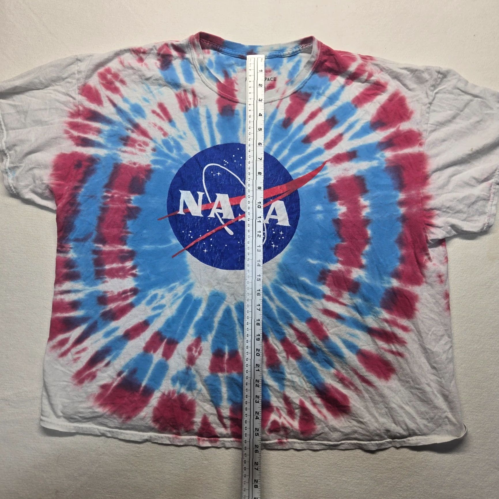 Vintage NASA Space Astronaut Tie Dye T-Shirt Short Sleeve Adult Men's 3XL XXXL Size US XXL / EU 58 / 5 - 6 Thumbnail