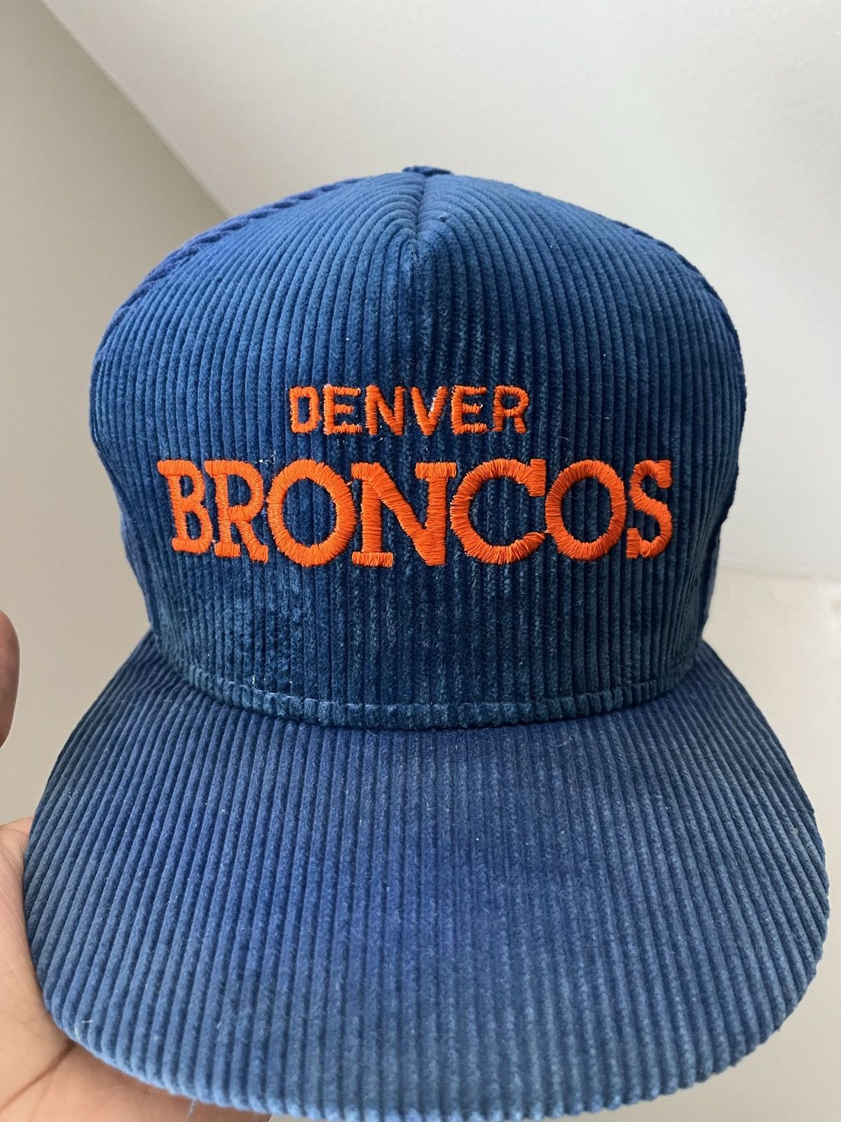 Vintage Vintage Denver Broncos Corduroy hat Size ONE SIZE - 2 Thumbnail