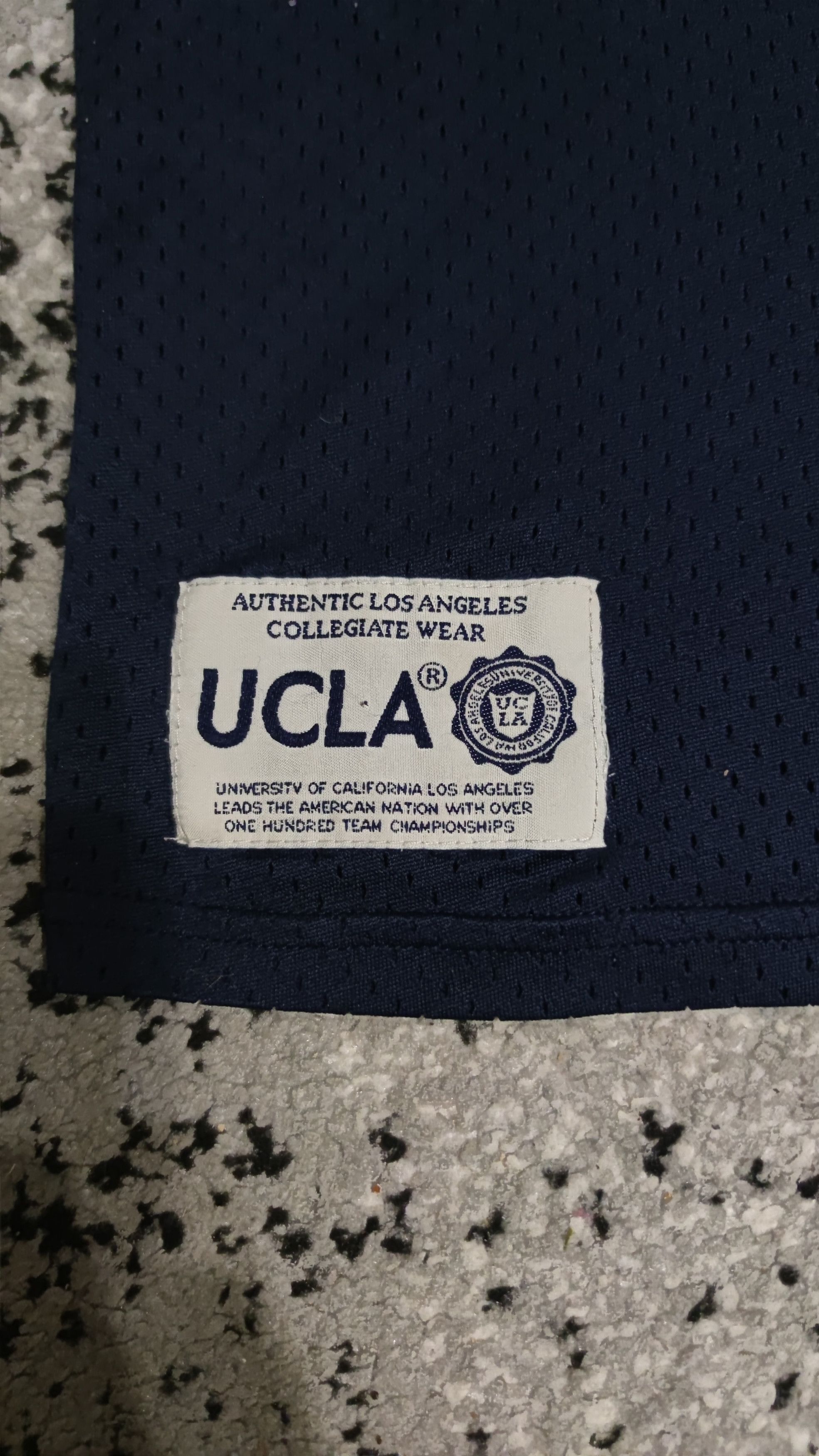 Other Vintage UCLA Bruins 63 Mesh Basketball Jersey Size US L / EU 52-54 / 3 - 5 Thumbnail