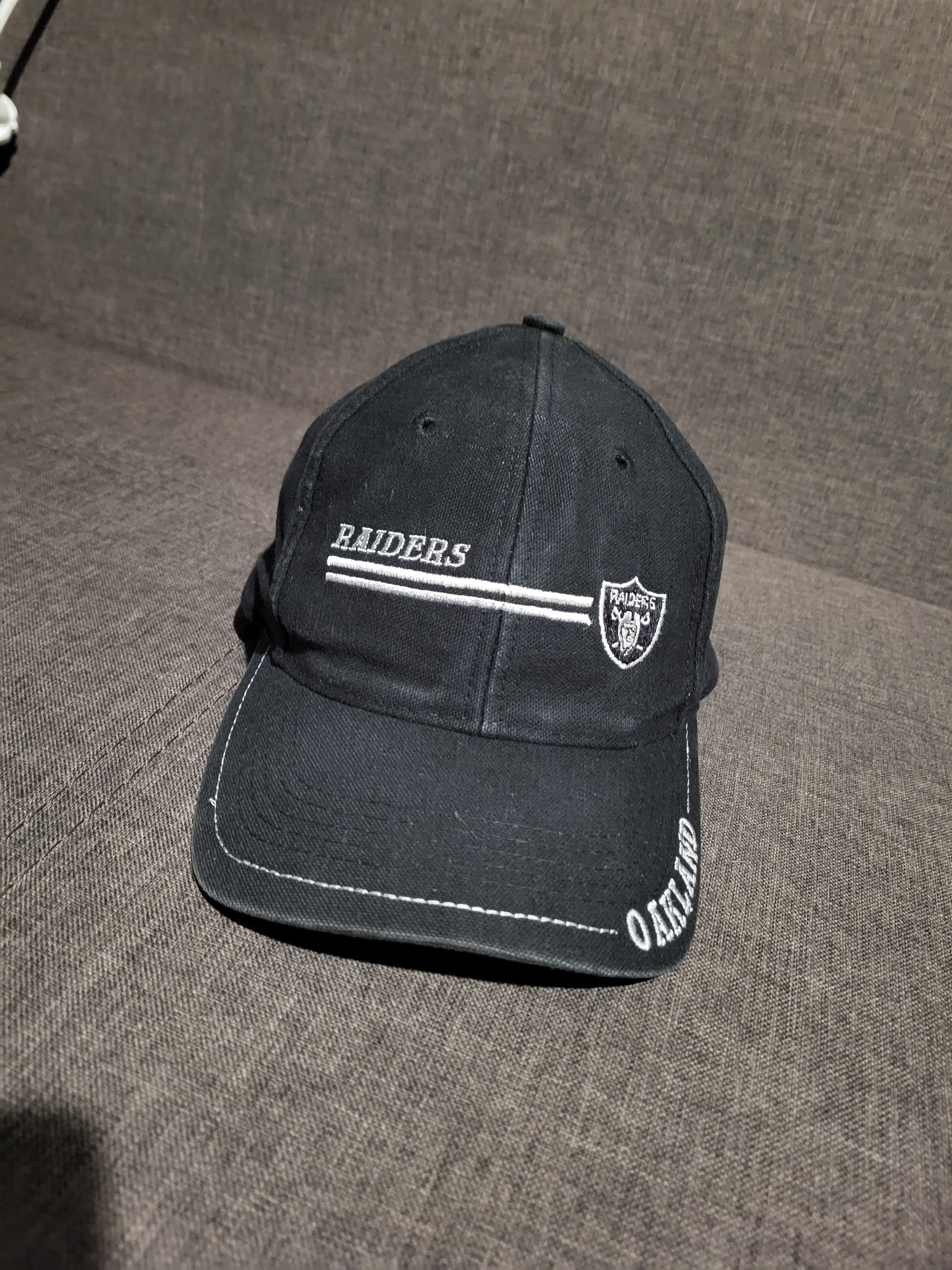 NFL vintage RAIDERS NFL cap 7 Logo Size ONE SIZE - 1 Thumbnail