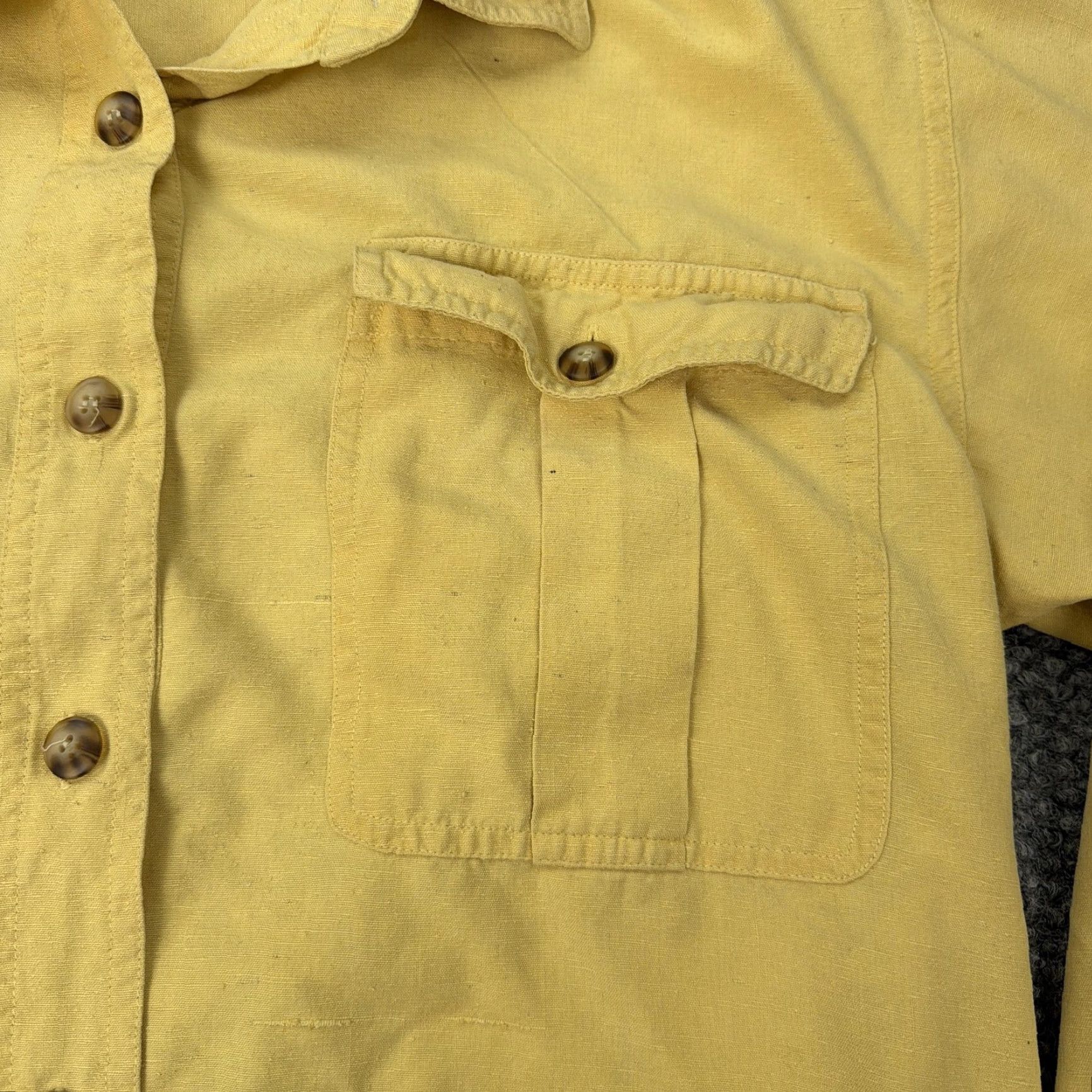 Vintage VINTAGE New York Studio Shirt Womens Small Yellow 100% Silk Button Front Utility Top Size S / US 4 / IT 40 - 2 Thumbnail