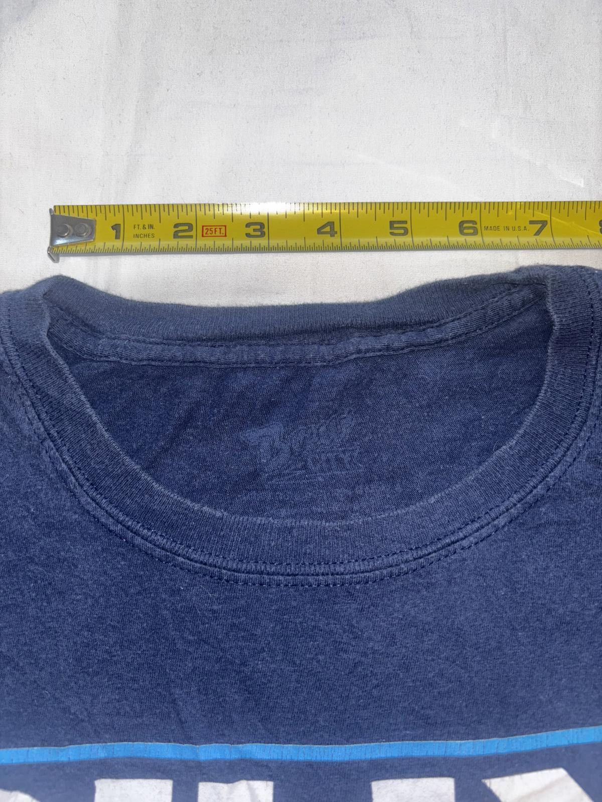Designer Retro Bud Light Dilly Dilly T-Shirt - Fun Party Tee Size US 32 / EU 48 - 8 Thumbnail
