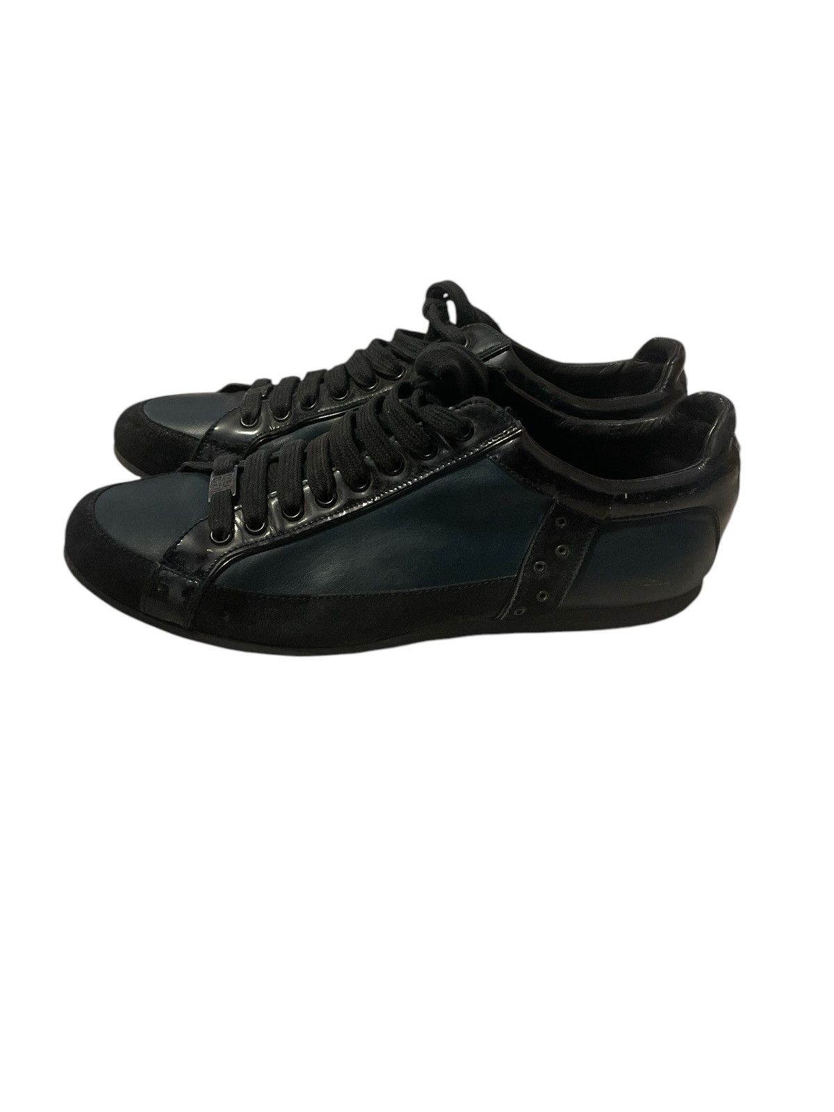 Givenchy × Vintage Sneakers Givenchy vintage season 2005 Size US 8 / EU 41 - 2 Thumbnail