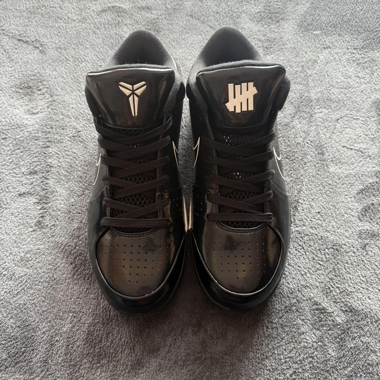 Nike × Undefeated Kobe 4 PROTRO UNDFTD PE Size US 9 / EU 42 - 3 Thumbnail