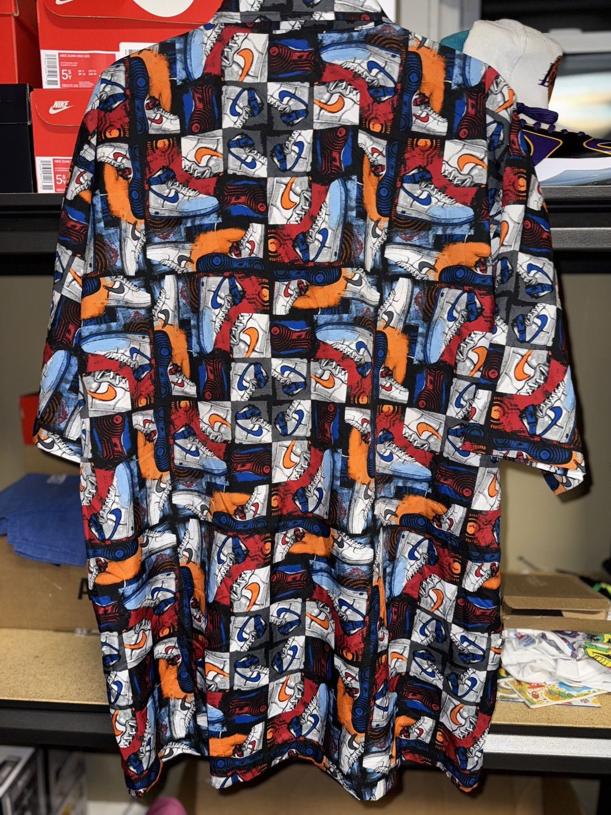 Jordan Brand × Nike Air Force 1 Limited Edition AOP Button Up Size US XXL / EU 58 / 5 - 2 Thumbnail