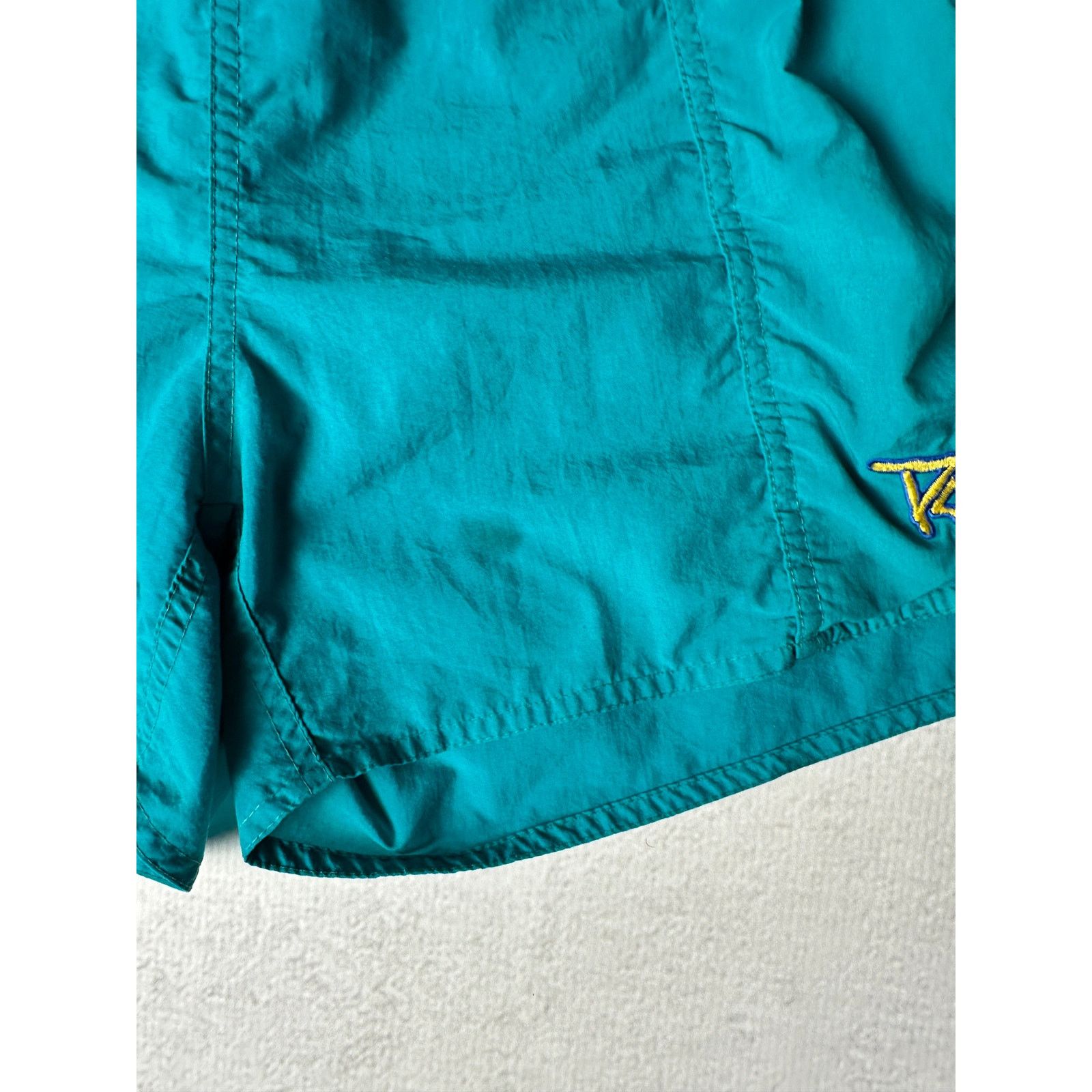Disney Vintage Disney Athletic Shorts, Disney Shorts - Men's Medium Size US 30 / EU 46 - 3 Thumbnail