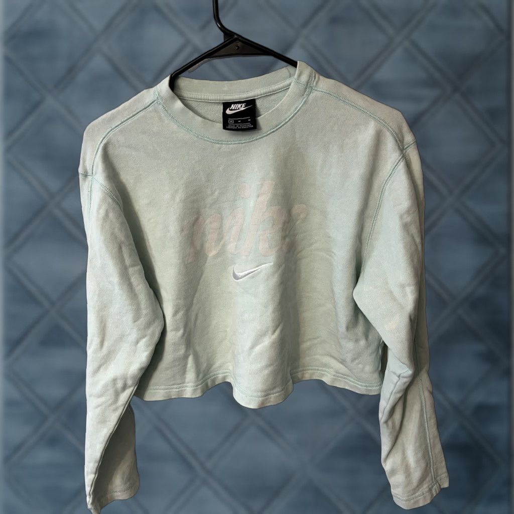Nike Nike Sportswear Long Sleeve Crew Crop Green Womens M Shirt Size M / US 6-8 / IT 42-44 - 1 Thumbnail