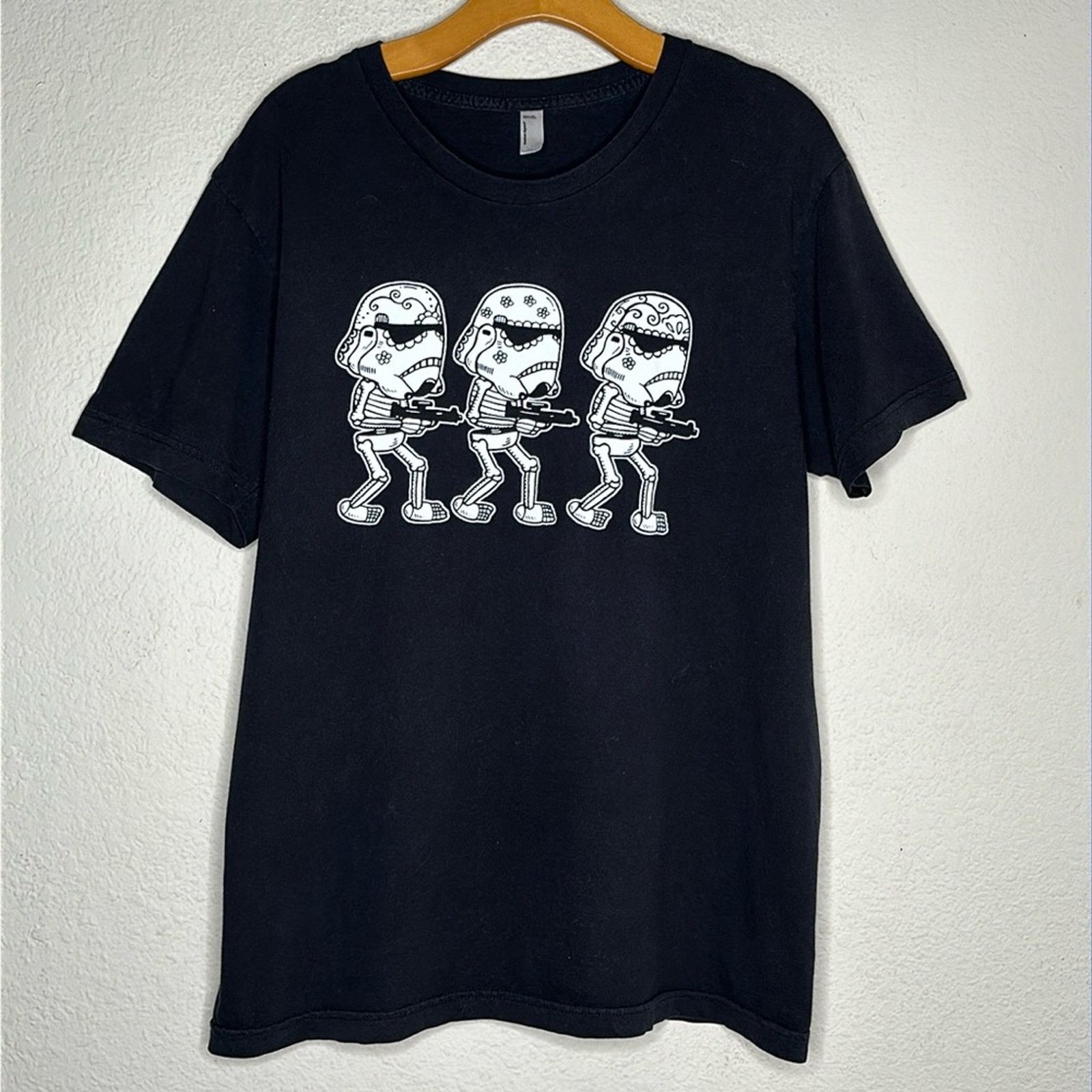 American Apparel × Star Wars American Apparel Storm Troopers Tee Sugar Skull Star Wars LG Size US L / EU 52-54 / 3 - 2 Thumbnail