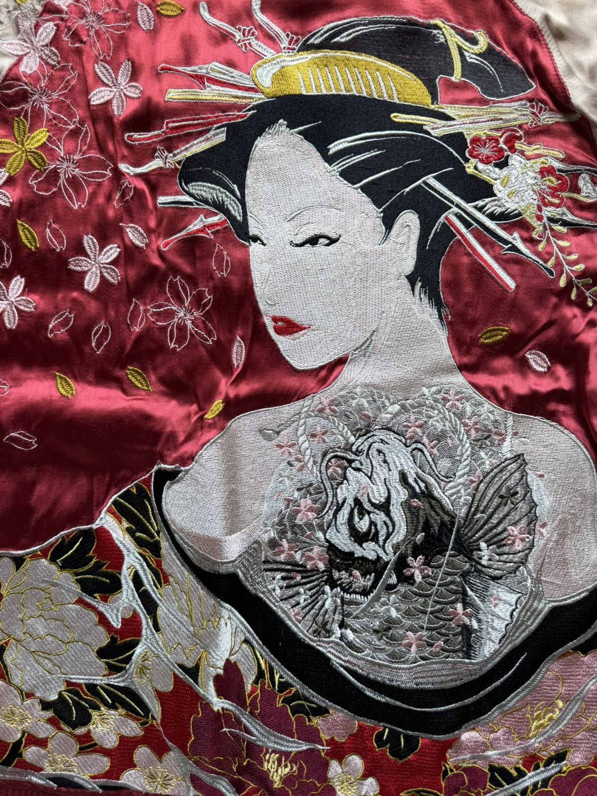 Other Japanese Red Oiran Geisha Koi Fish Souvenir Sukajan Jacket M Size US M / EU 48-50 / 2 - 3 Thumbnail