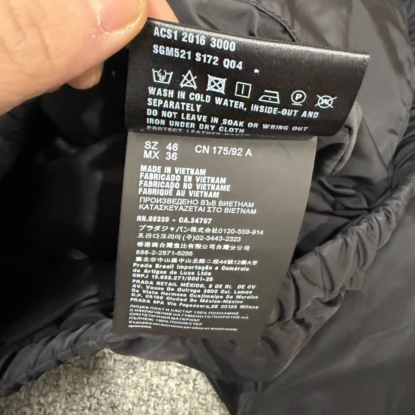 Prada Prada Triangle Puffer Jacket Black 46 NWT Size US S / EU 44-46 / 1 - 5 Thumbnail