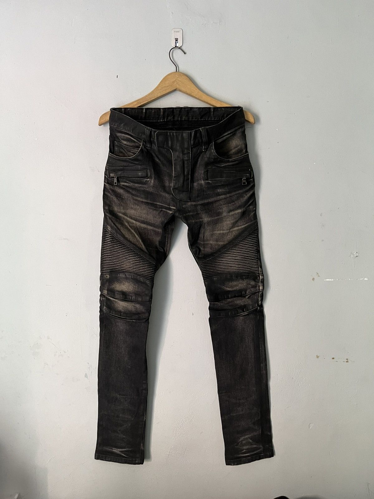 レア Balmain Decarnin(デカルナン)期Biker jeans BALMAIN DISTRESSED MOTO/BIKER JEANS CHRISTOPHE DECARNIN