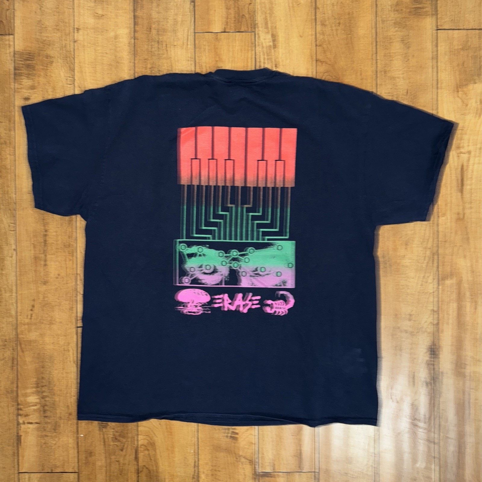Erased Project × Hypebeast Erase Project Graphic T-Shirt Navy Blue XL 23x30 Size US XL / EU 56 / 4 - 4 Thumbnail