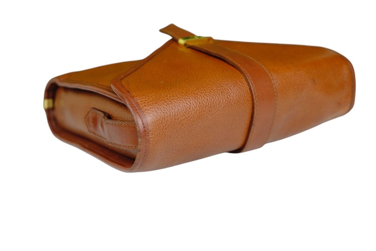 Yves Saint Laurent Authentic vintage YSL shoulder bag brown leather Size ONE SIZE - 11 Thumbnail