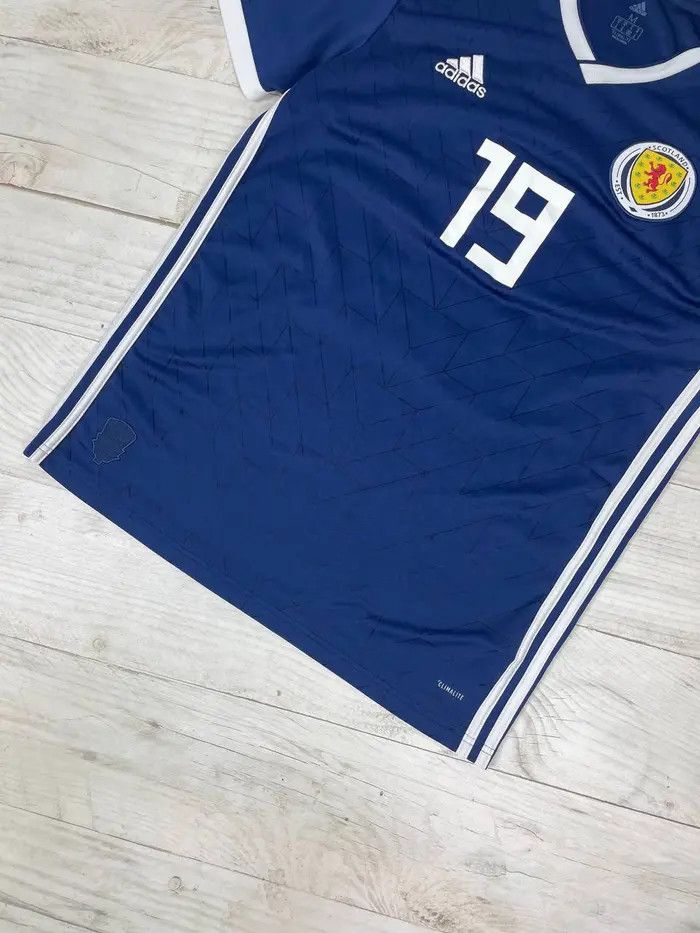 Adidas Adidas Scotland 2017 2019 #19 Home Shirt And Shorts Jersey Size US M / EU 48-50 / 2 - 4 Thumbnail