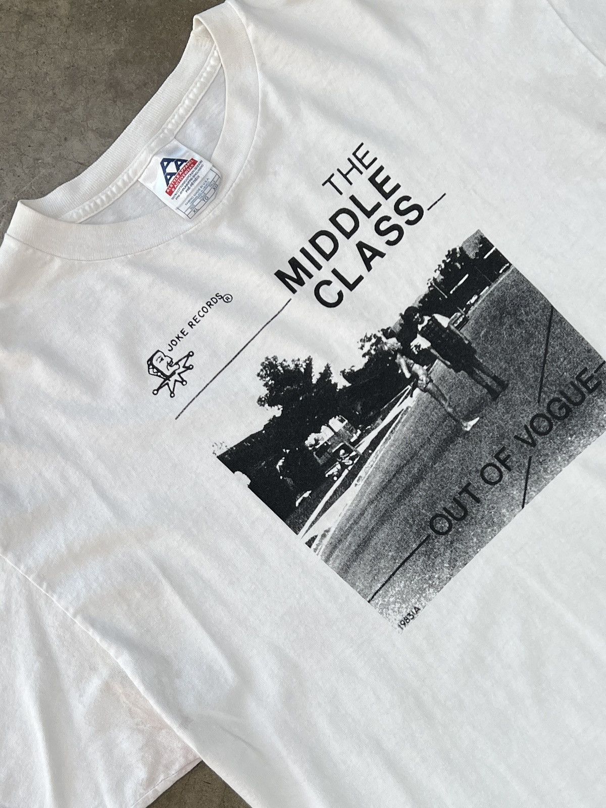 Band Tees Vintage Middle Class Out of Vogue Alumb Band Tee Alstyle XL Size US XL / EU 56 / 4 - 1 Thumbnail