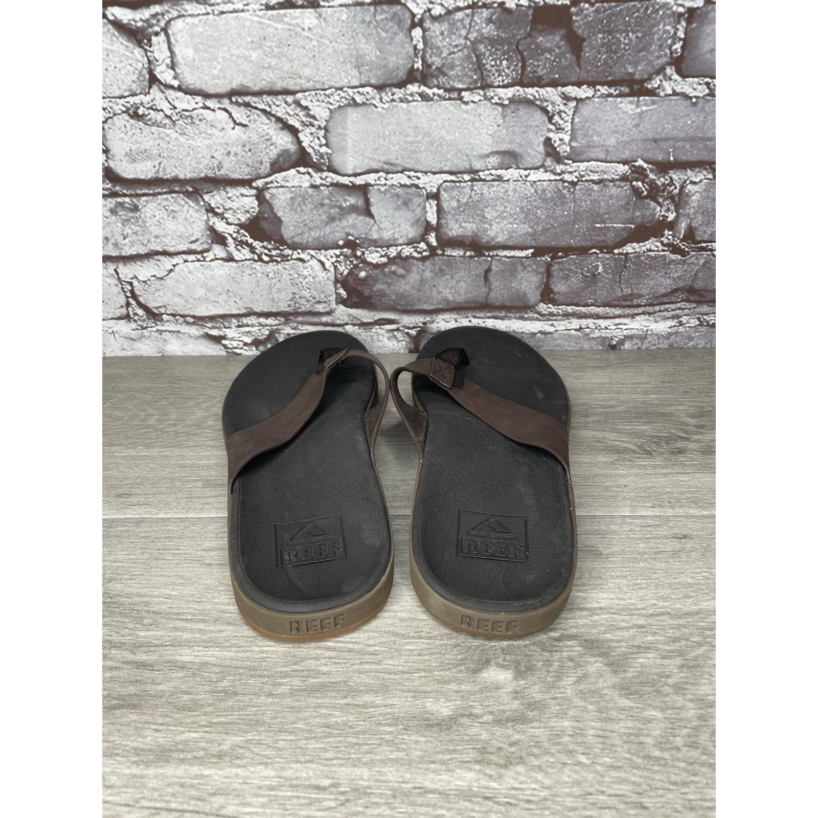 REEF Reef Brown Leather Casual Beach Flip Flops Thong Sandals Men Size US 9 / EU 42 - 9 Thumbnail