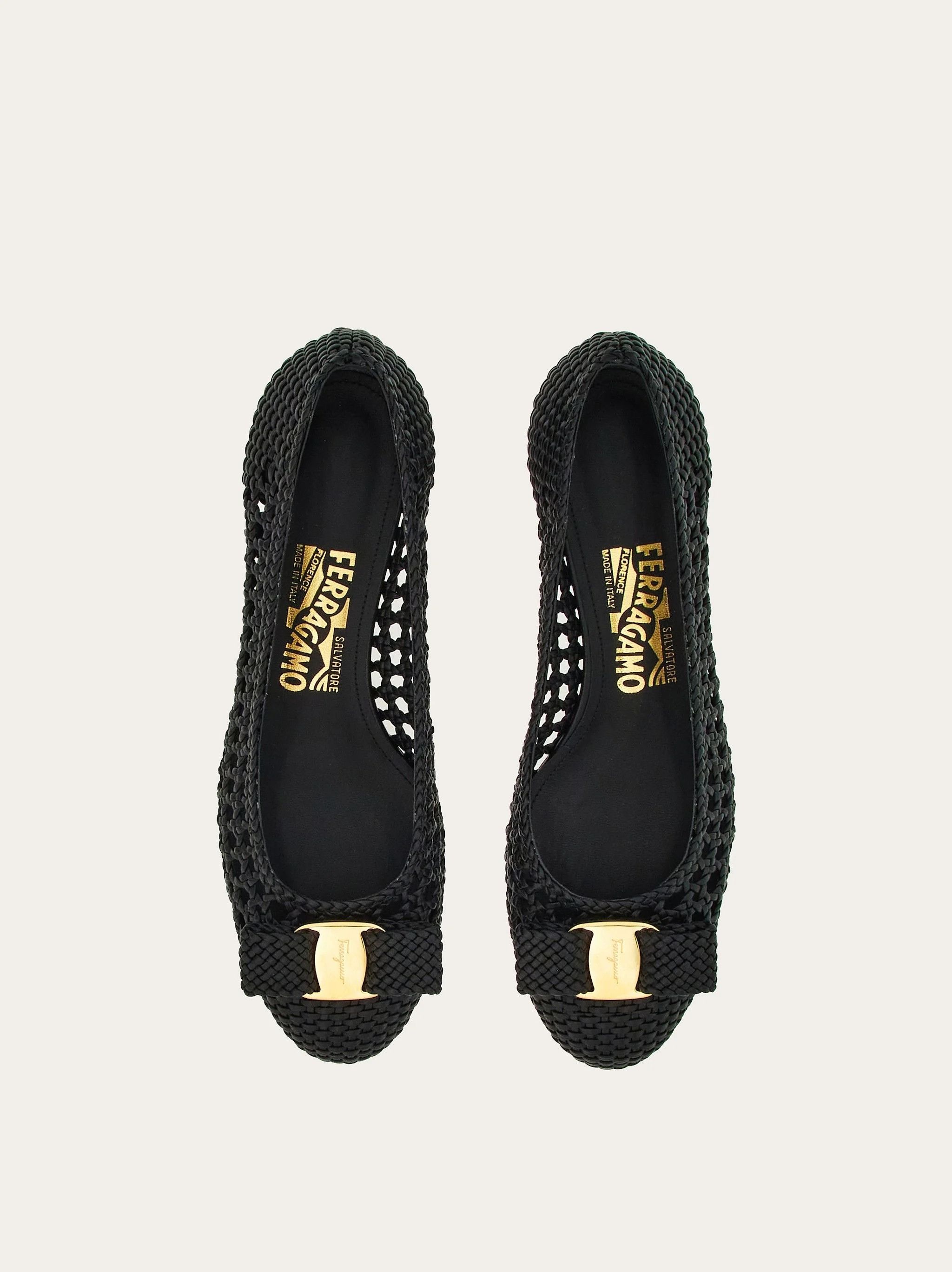 Salvatore Ferragamo o1s1rm0924 Vara Woven Pumps in Black Size US 7.5 / IT 37.5 - 2 Thumbnail