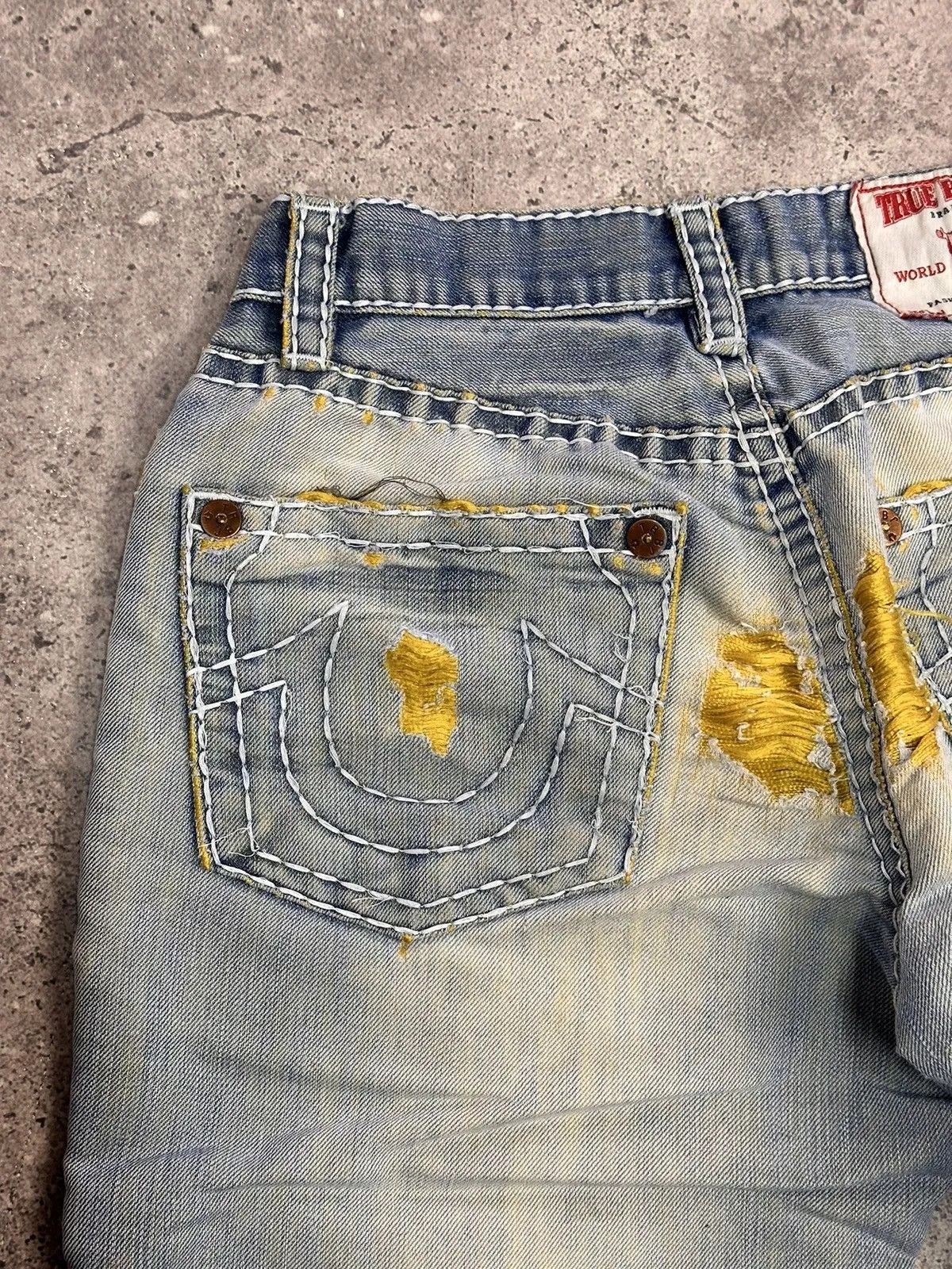 True Religion Vintage USA True Religion Japan Distressed Faded Denim Y2K Size US 31 - 16 Thumbnail