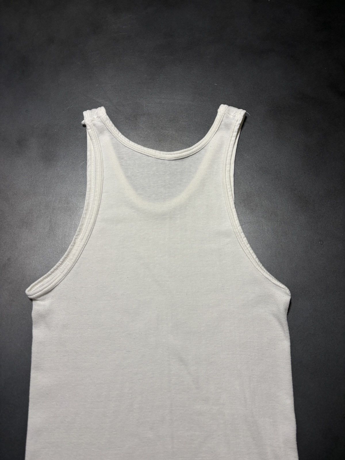 Vintage 1980s Vintage Tank Top Unbranded Sleeveless Blank Tee Shirt Size US S / EU 44-46 / 1 - 9 Thumbnail