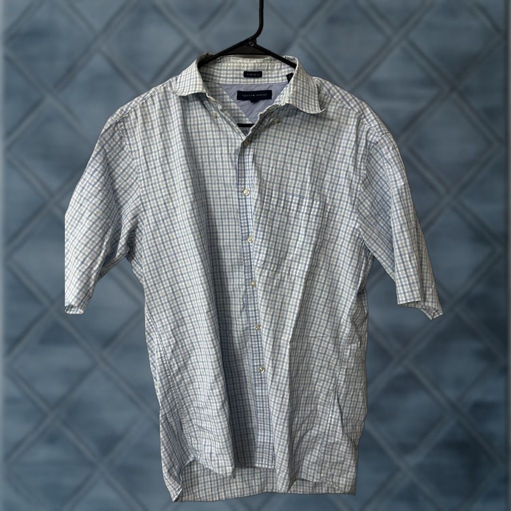 Tommy Hilfiger VINTAGE Tommy Hilfiger Blue Gingham Shirt MENS Regular Fit Short Sleeve Button-Down 15.5 Adult Medium Blue Plaid 90s Concert? Size US M / EU 48-50 / 2 - 1 Thumbnail