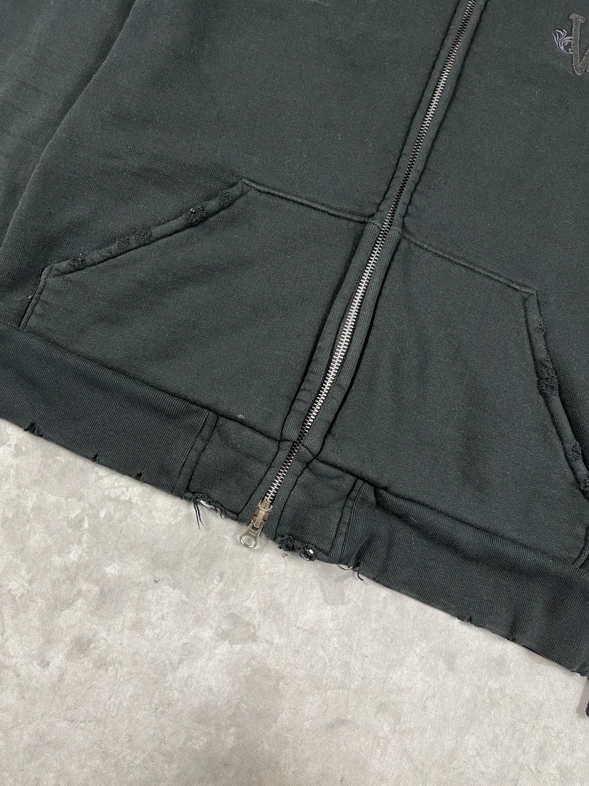 If Six Was Nine 2000s Vanquish Gold Japan Pullover Distressed Zip Up Hoodie Size US M / EU 48-50 / 2 - 6 Thumbnail