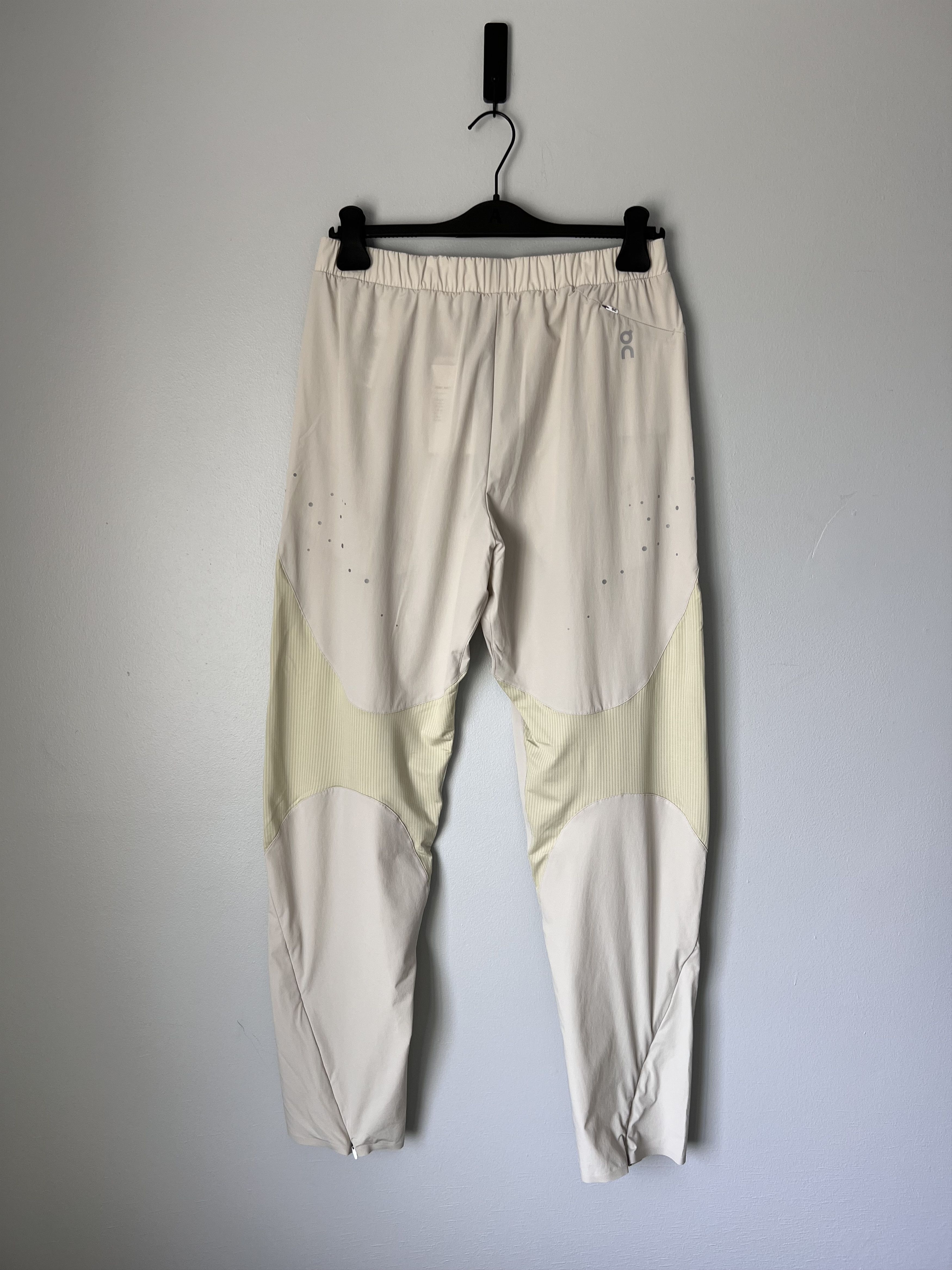 On × POST ARCHIVE FACTION (PAF) ON Post Archive Faction Running Pants in Moondust Chalk Size US 30 / EU 46 - 4 Thumbnail