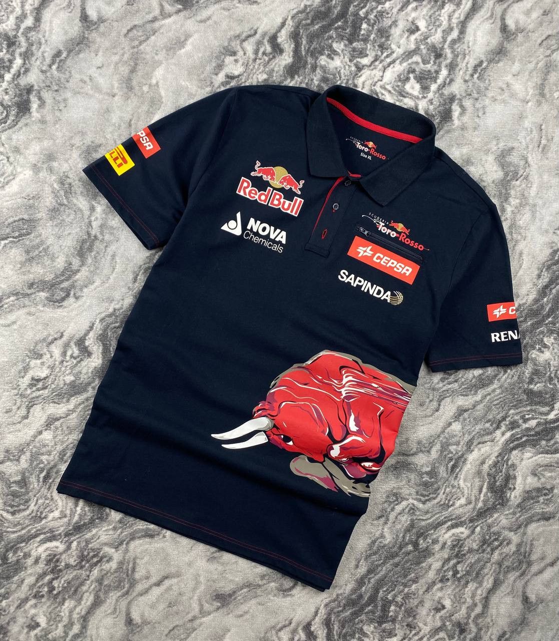 Vintage Vintage Toro Rosso Red Bull Racing Big Logo Men Size XL Size US XL / EU 56 / 4 - 1 Thumbnail