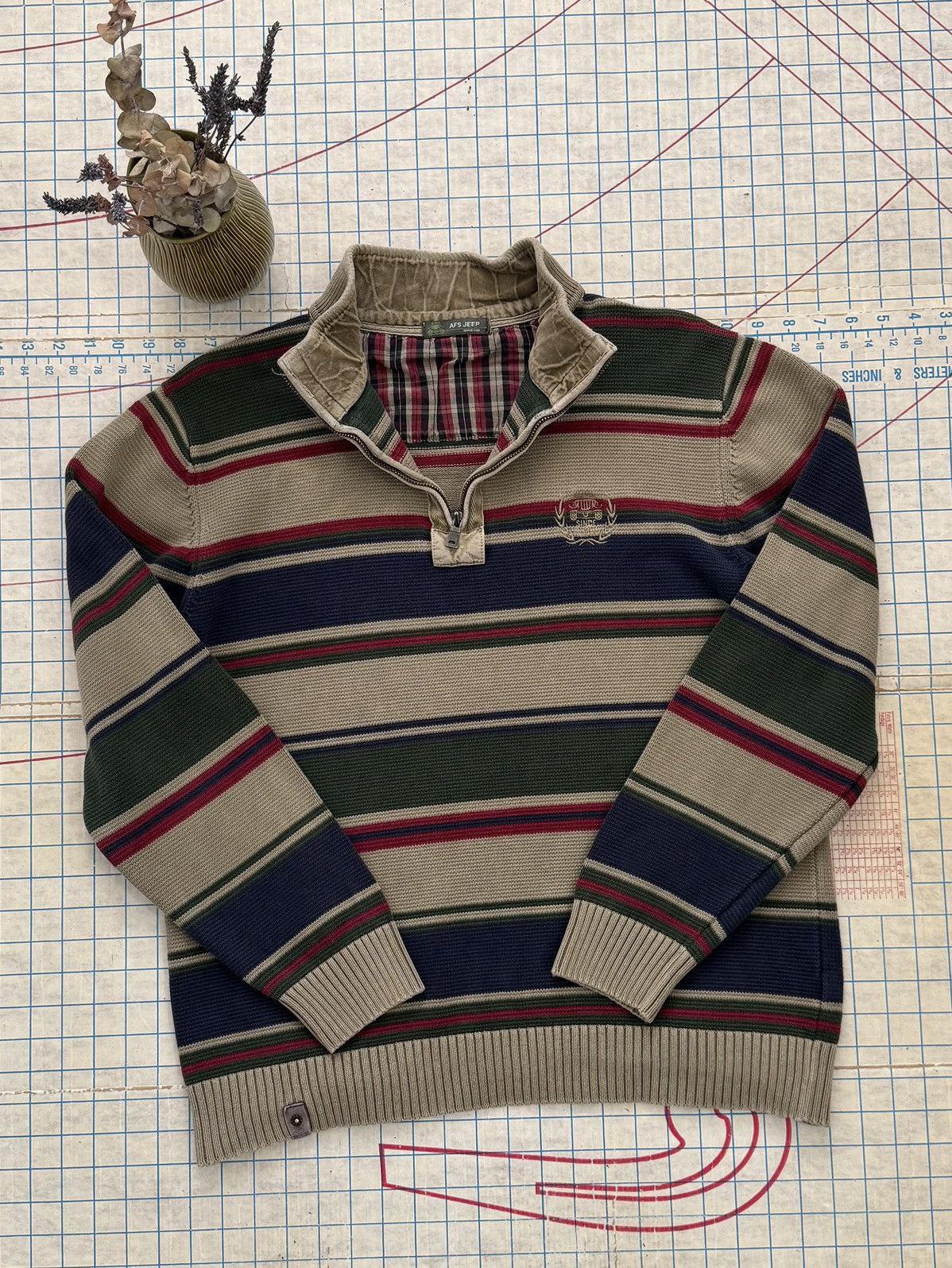 Jeep Vintage Jeep 1/4 Zip Striped Sweater Fits Mens Size Medium Size US M / EU 48-50 / 2 - 5 Thumbnail