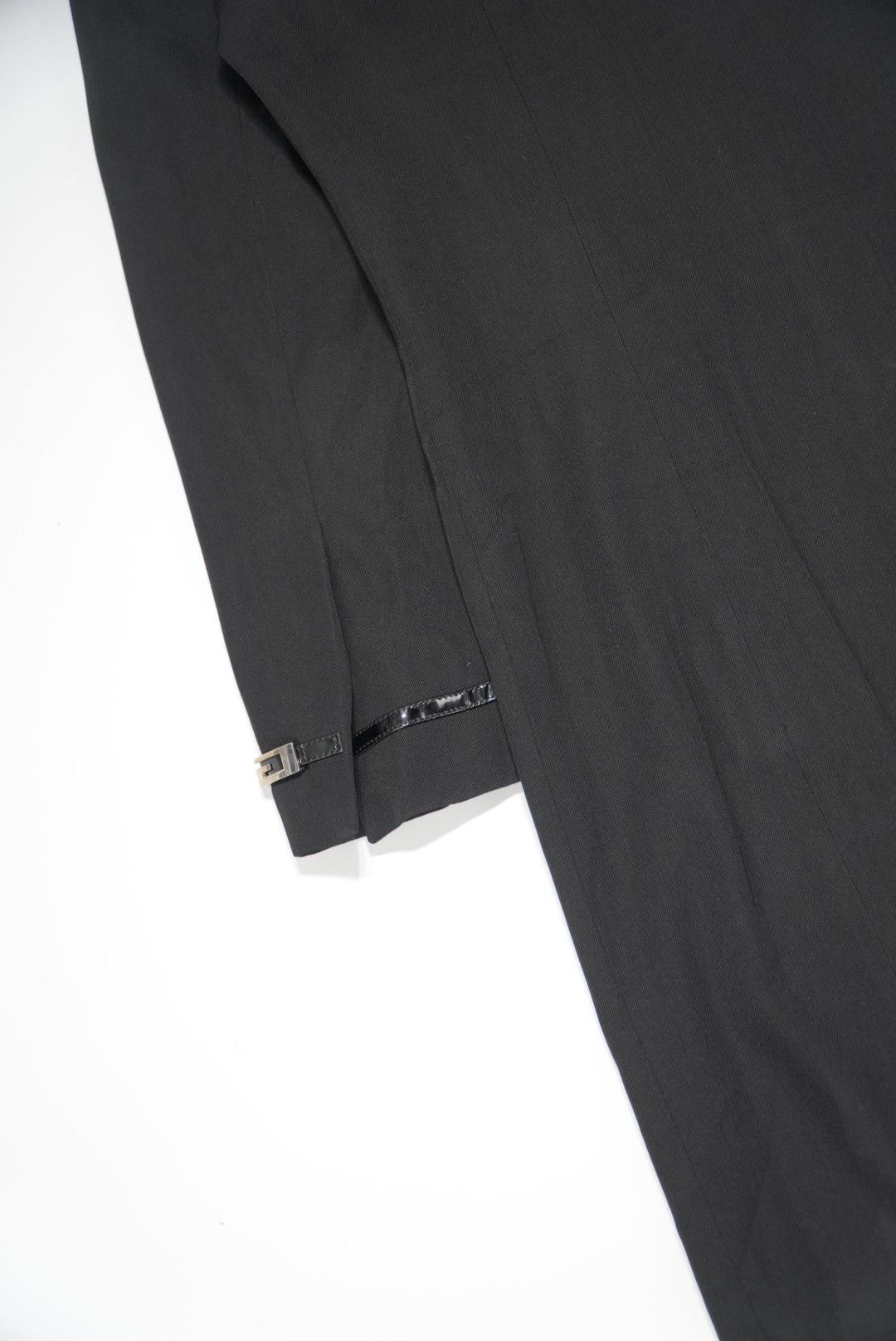 Gucci Gucci by Tom Ford - Fall 1997 Peak Lapel Overcoat Size S / US 4 / IT 40 - 8 Thumbnail