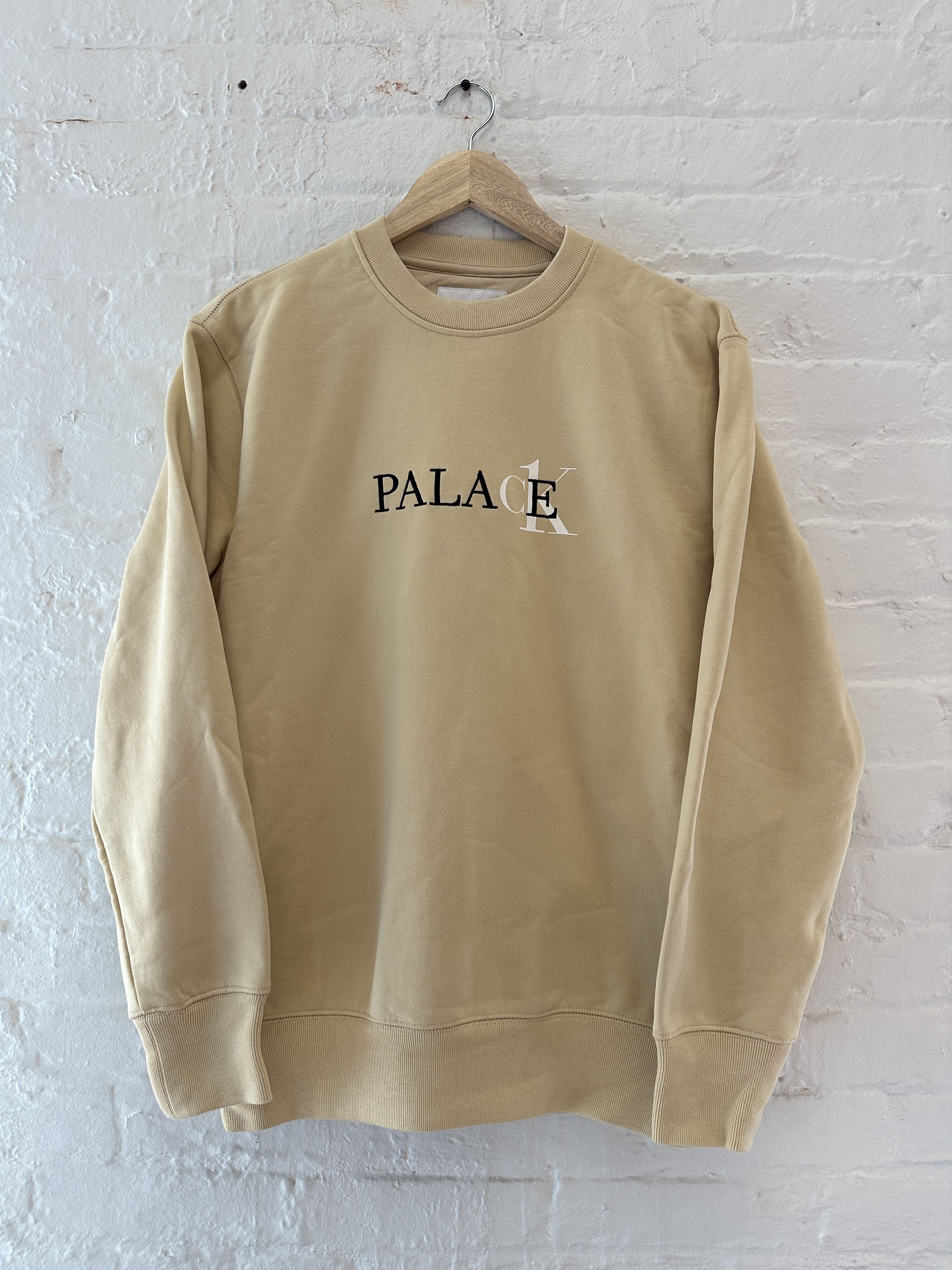 Calvin Klein × Palace Palace x Calvin Klein CK1 Crewneck Size US S / EU 44-46 / 1 - 1 Thumbnail