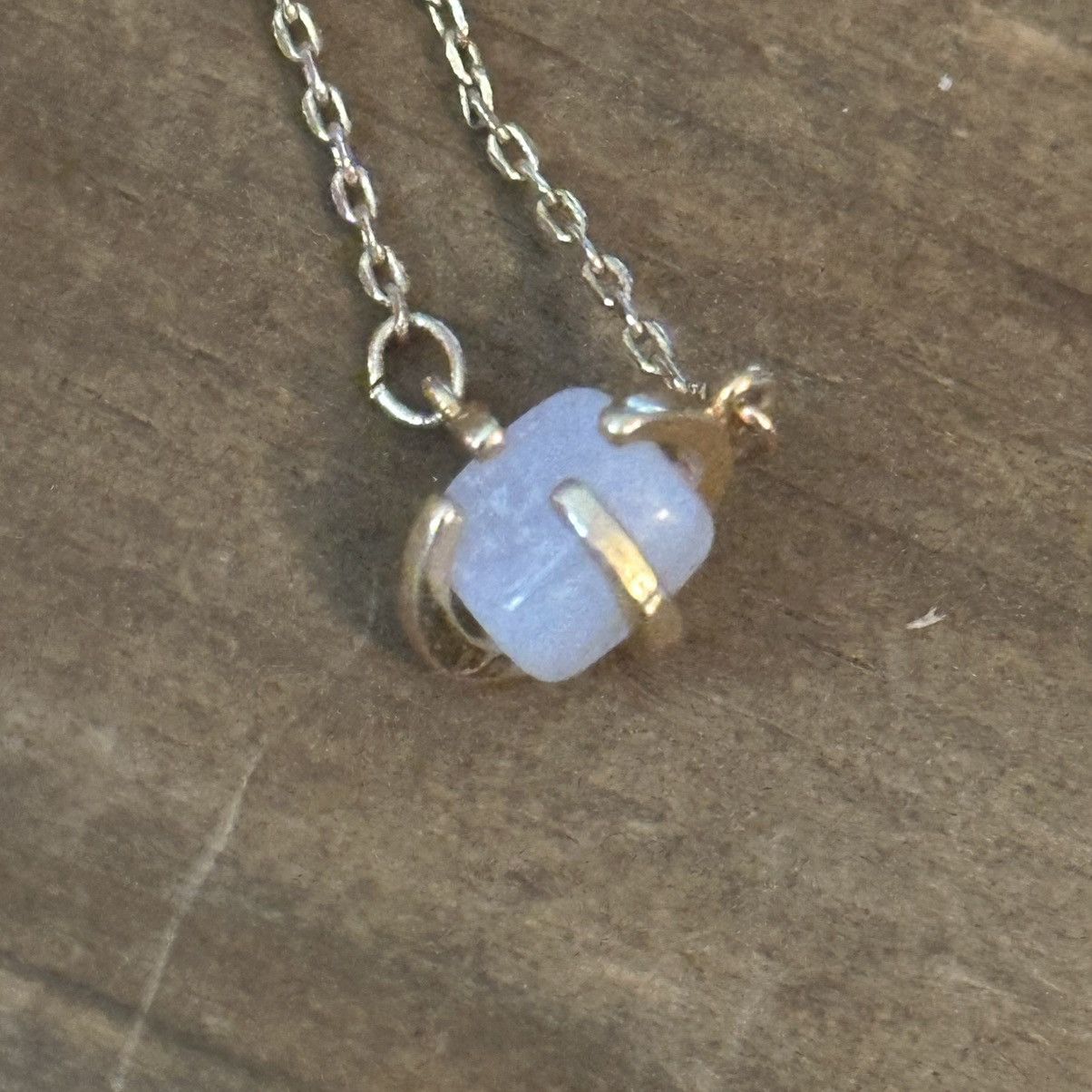 Other Lauren Conrad gold tone opal necklace Size ONE SIZE - 3 Thumbnail