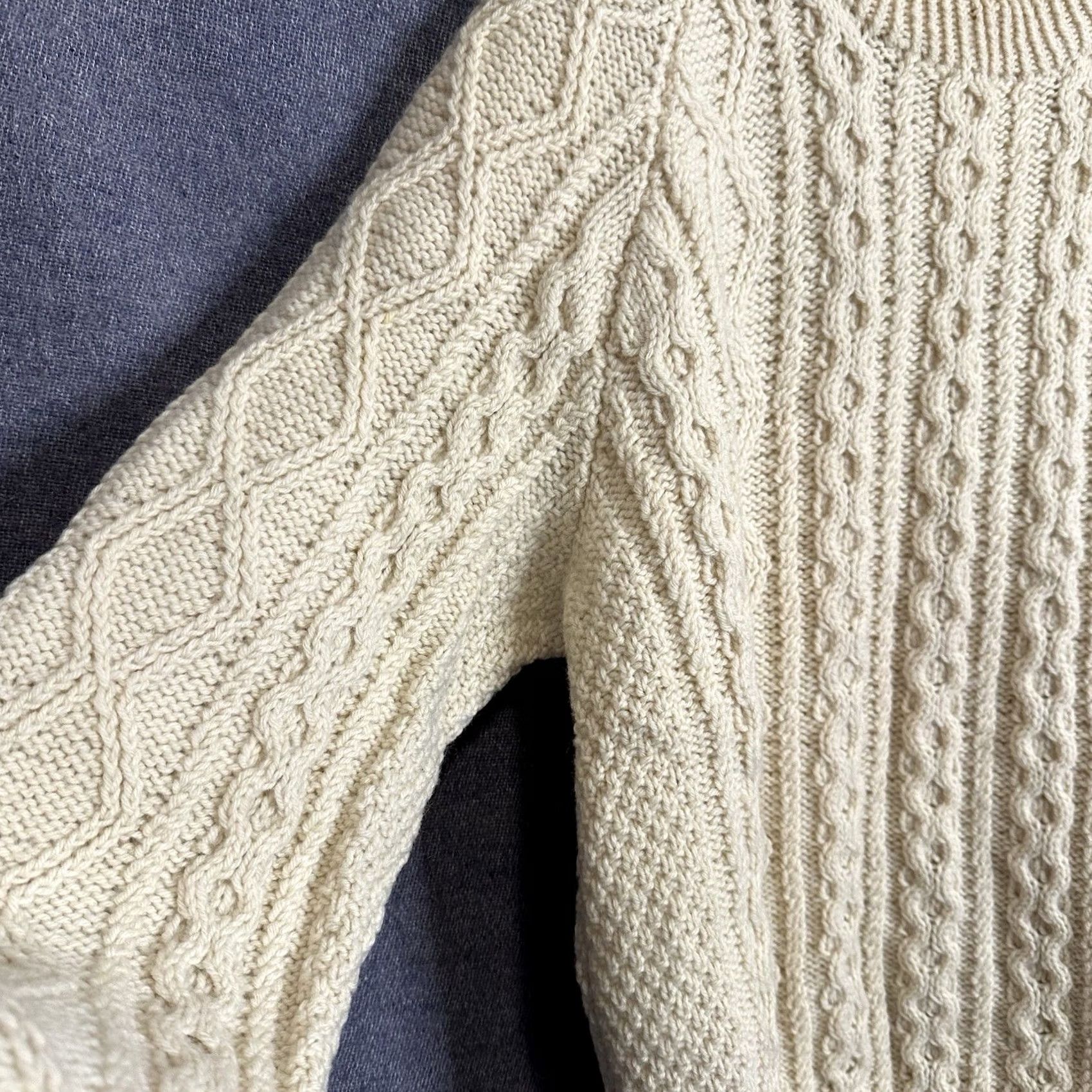 Vintage VINTAGE Irish Aran Fisherman Sweater Hand-Knitted Ivory LRG Size US L / EU 52-54 / 3 - 3 Thumbnail