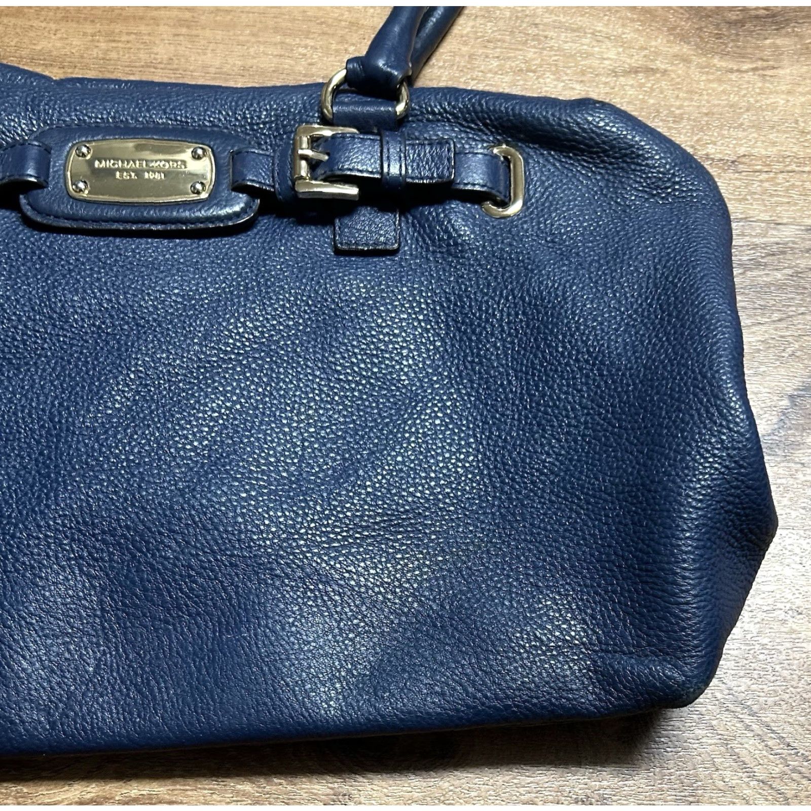 Vintage VINTAGE Michael Kors Hamilton Weekender Navy Pebbled Leather Luggage Satchel Bag Tote Size ONE SIZE - 5 Thumbnail