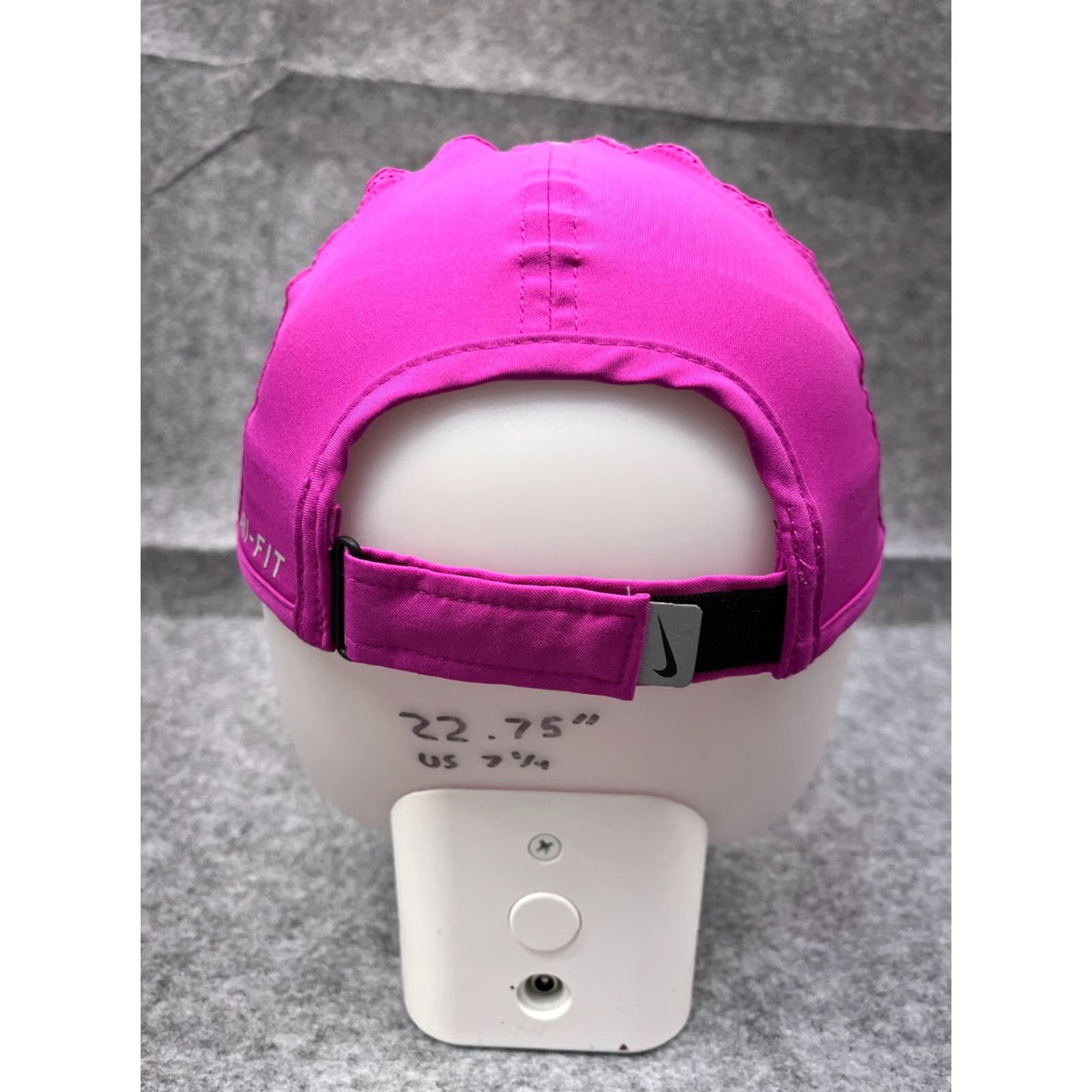 Nike Nike Hat Cap Strap Back Adult One Size Pink Purple Polyester Featherlight Golf Hat/Cap Adjustable Lightweight Men Sports Logo Spring Summer Size ONE SIZE - 6 Thumbnail
