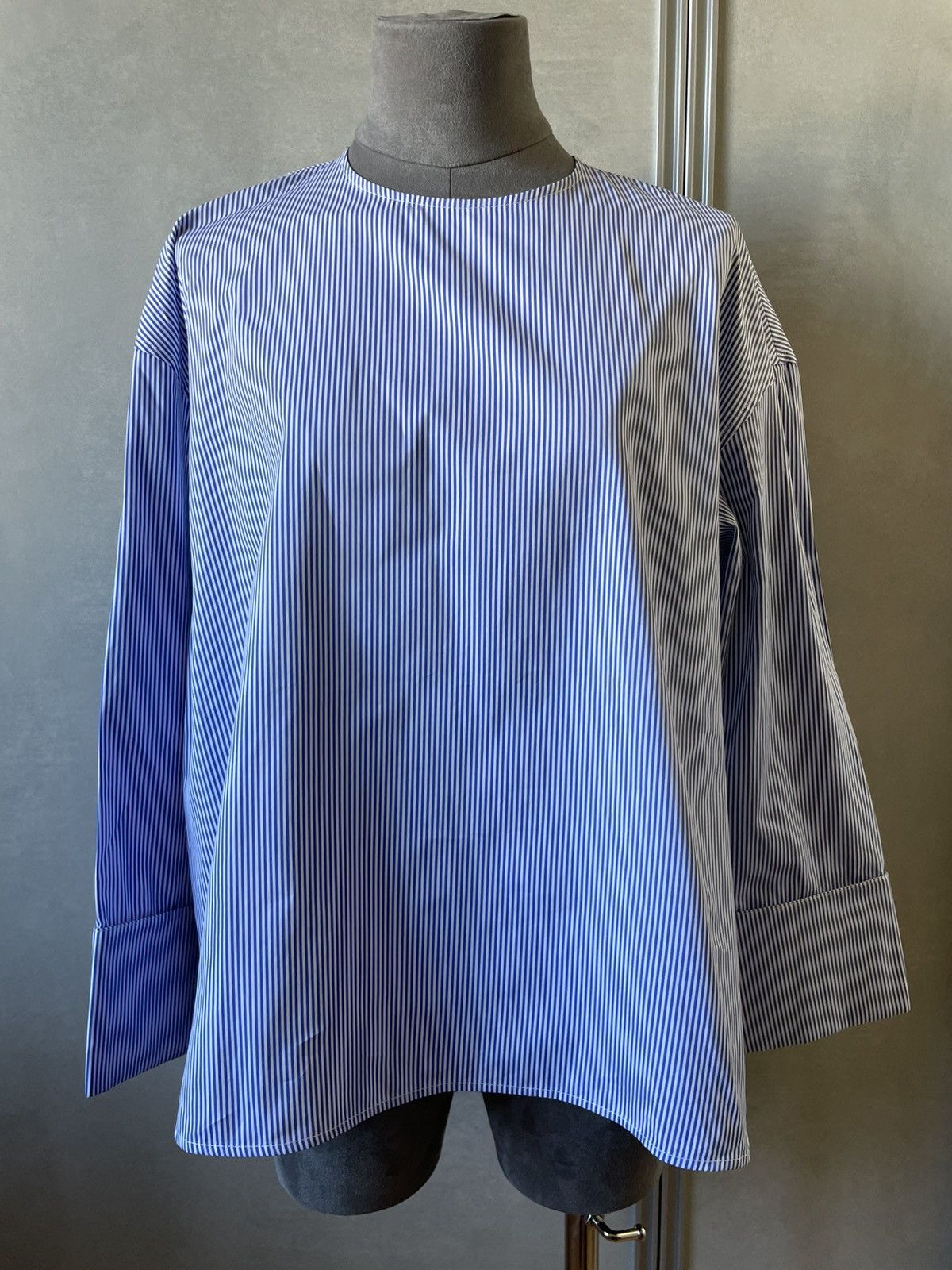 Celine CELINE BLOUSE NEW WITH TAG Size M / US 6-8 / IT 42-44 - 2 Thumbnail