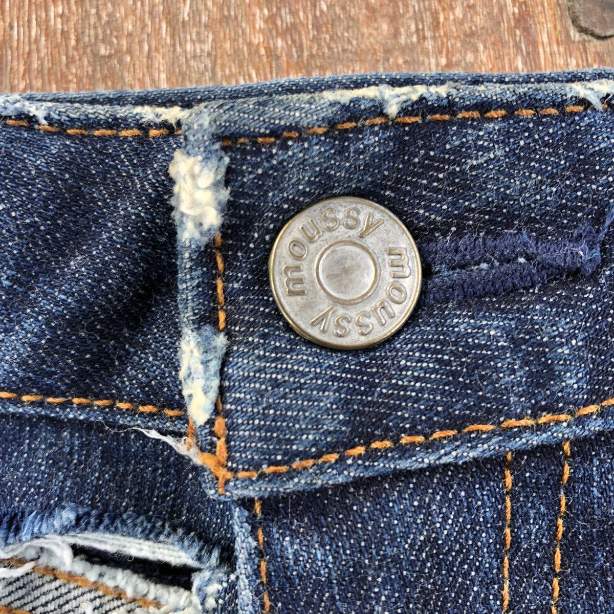 MOUSSY Thrashed Faded Moussy Rare Denim ERD GRUNGE Short Pants Size 28" / US 6 / IT 42 - 5 Thumbnail