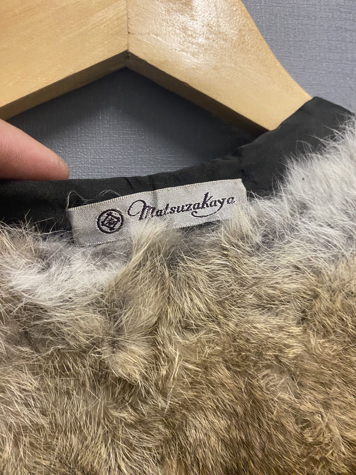 Japanese Brand Vintage Matsuzakaya Real Fur Vest Size US S / EU 44-46 / 1 - 8 Thumbnail