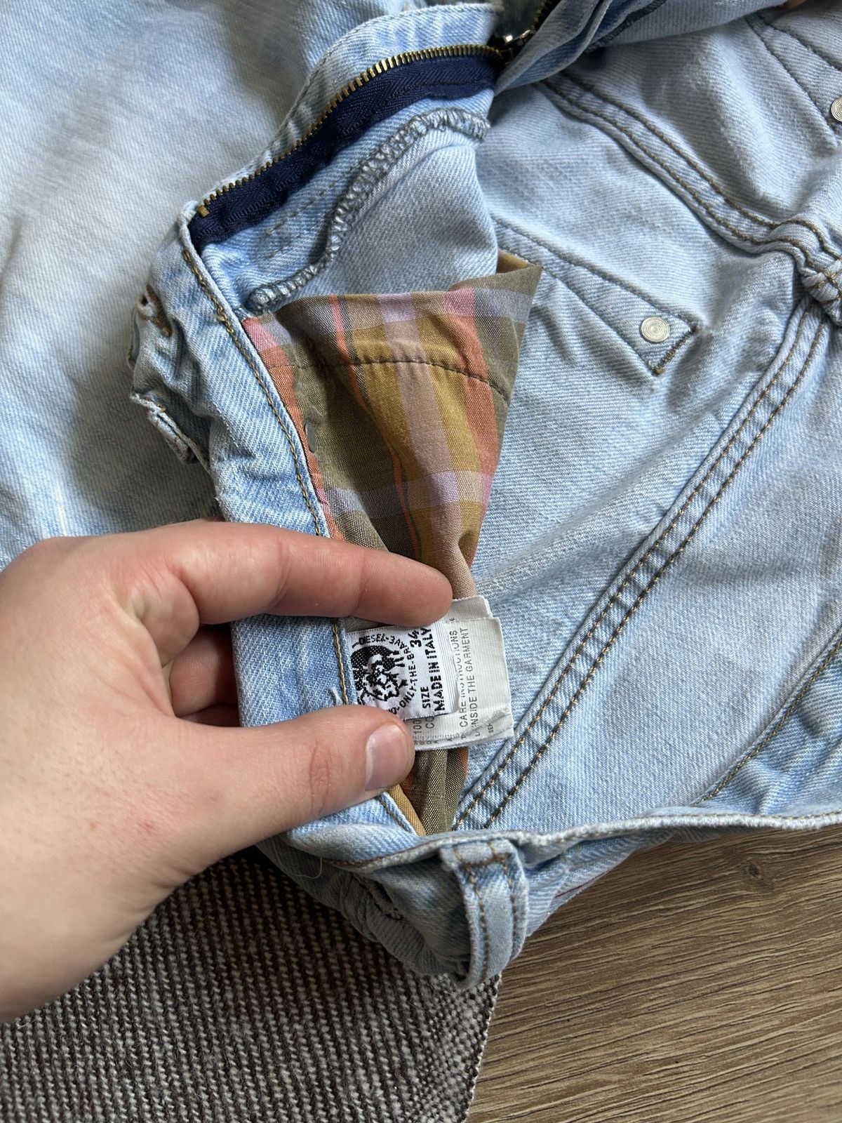 Diesel × Vintage Vintage Diesel washed denim distressed jeans mens y2k Size US 34 / EU 50 - 6 Thumbnail