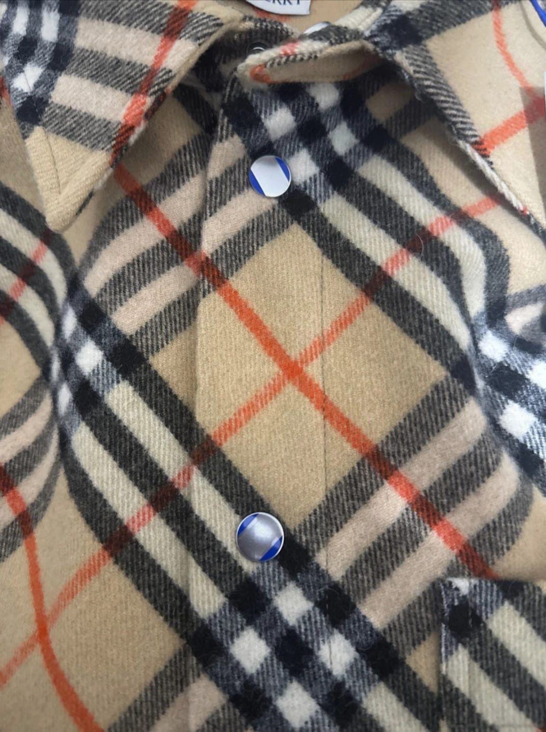 Burberry Burberry Check Wool Shirt. UK Size Large Size US M / EU 48-50 / 2 - 4 Thumbnail
