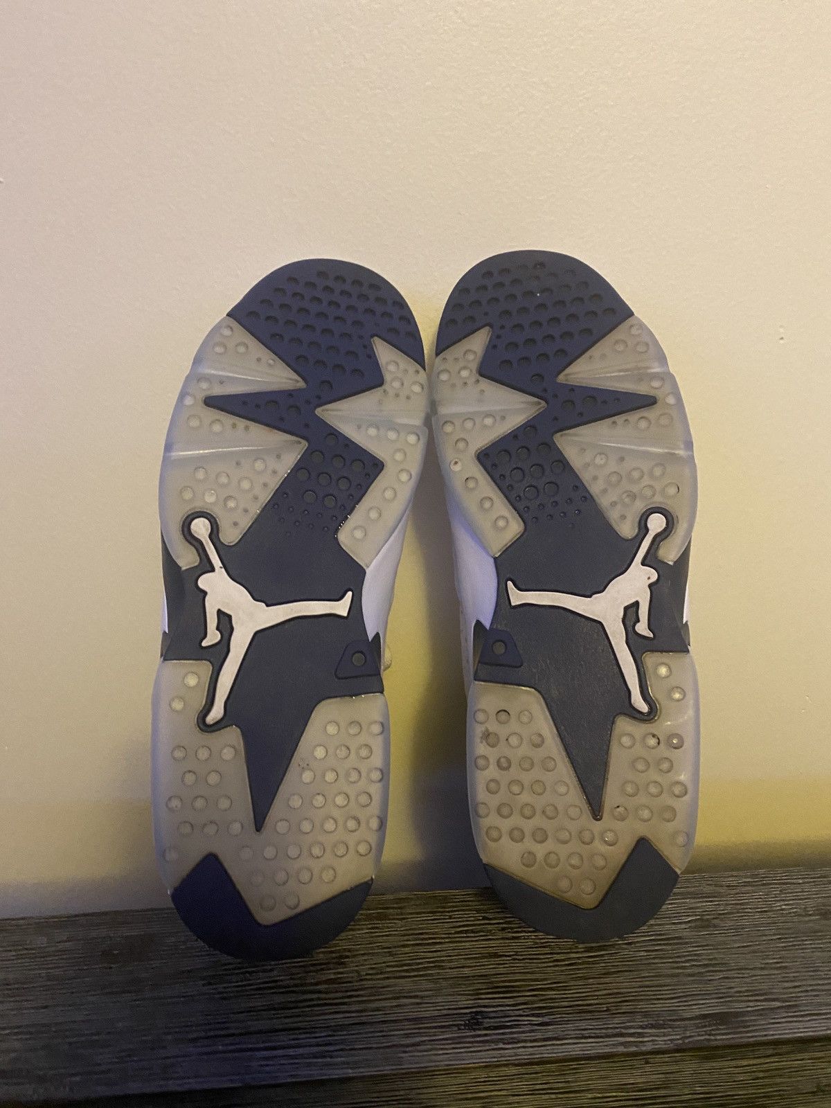 Jordan Brand Air Jordan 6 Retro Midnight Navy Size US 11.5 / EU 44-45 - 7 Thumbnail