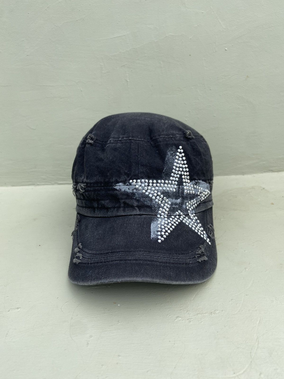 If Six Was Nine 2000s star big studded patrol hat Size ONE SIZE - 3 Thumbnail